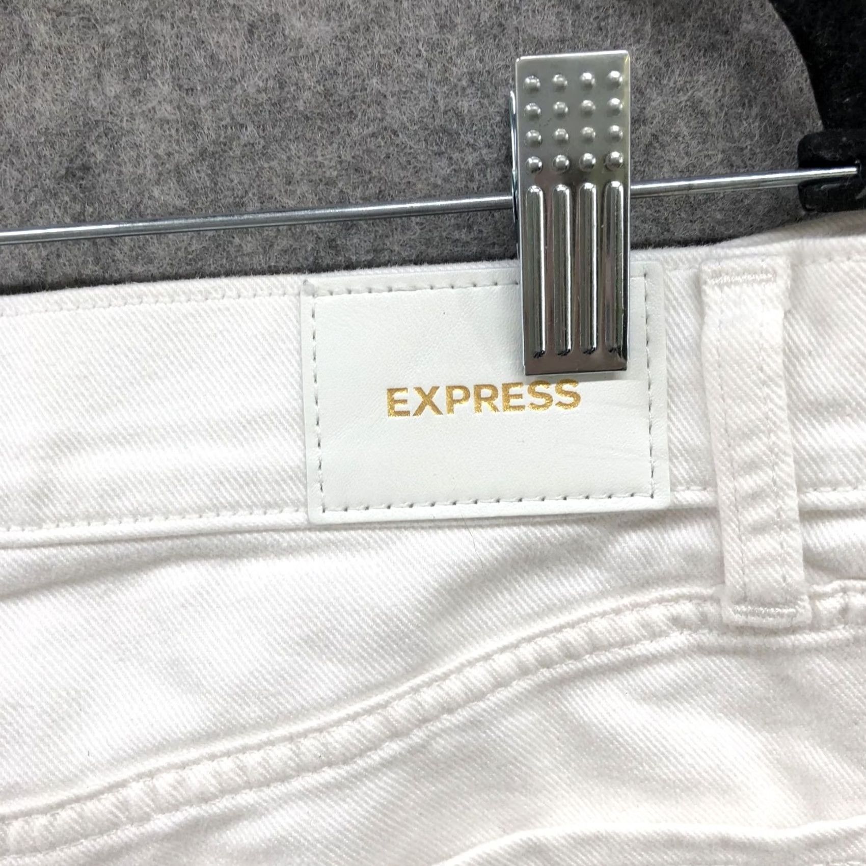 Express VINTAGE Express Mid Rise Shortie Jean Shorts Womens Size 4 White Cutoff Roll Cuff Size 27" / US 4 / IT 40 - 4 Thumbnail