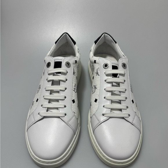 MCM MCM Terrain Low Top Sneakers White Black Men’s Size 7 Size US 7 / EU 40 - 3 Thumbnail
