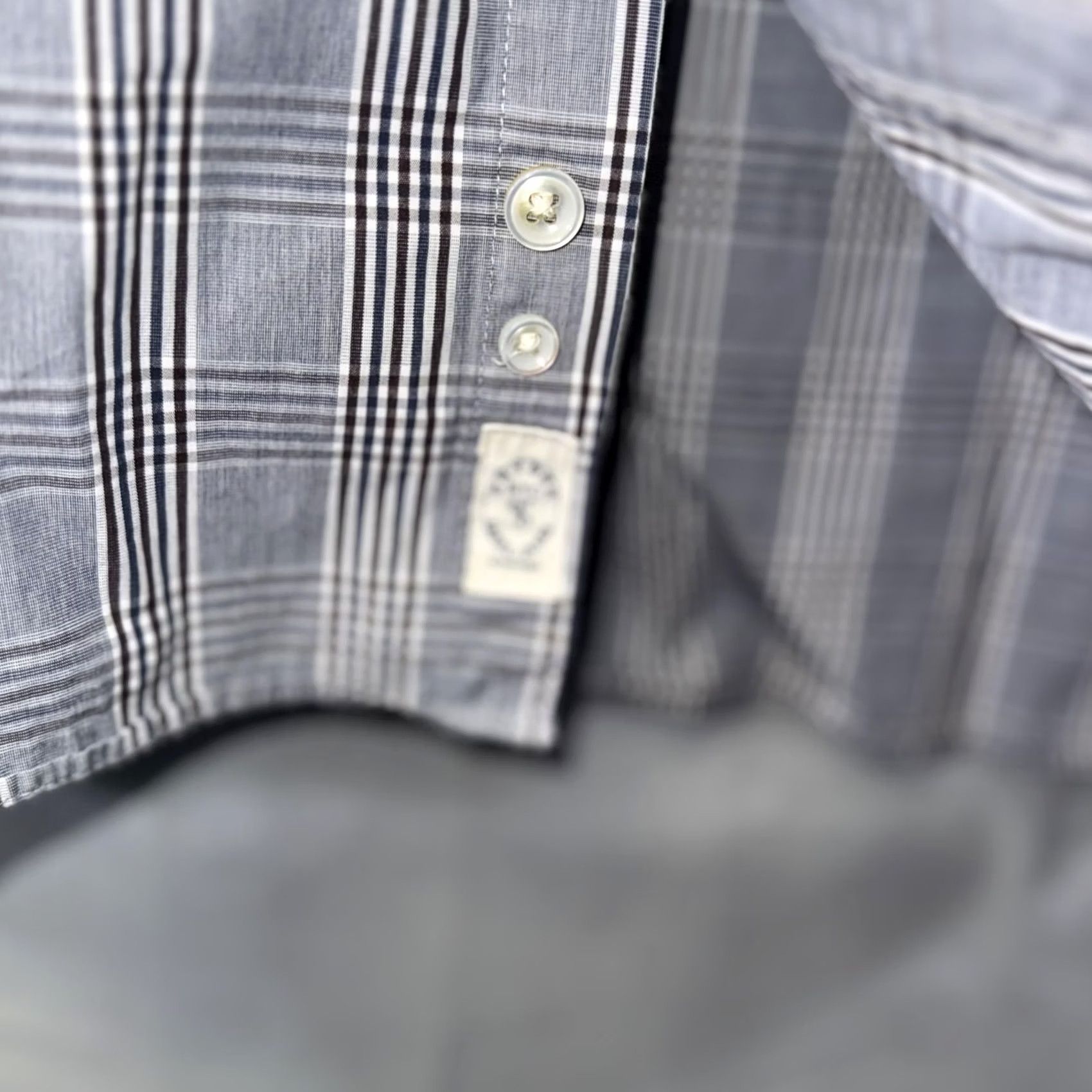 Todd Snyder Todd Snyder Shirt Mens 16.5 34/35 Blue Gray Plaid Button Down Long Sleeve L Blue Mens Size US L / EU 52-54 / 3 - 5 Thumbnail