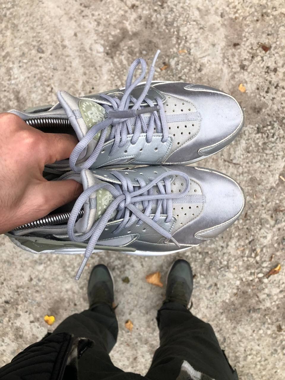 Nike × Vintage VERY RARE NIKE AIR HUARACHE RUN SE SILVER SNEAKERS DESIGNER Size US 8.5 / IT 38.5 - 8 Thumbnail