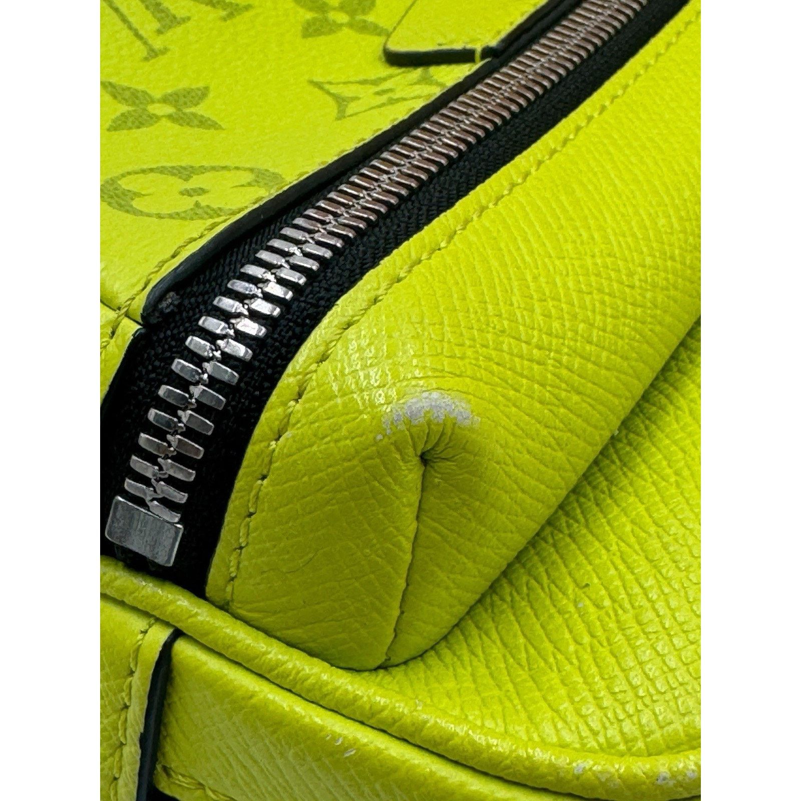 Louis Vuitton Discovery Waist Bag Bum Bag Jaune Monogram Eclipse Neon Size ONE SIZE - 6 Thumbnail