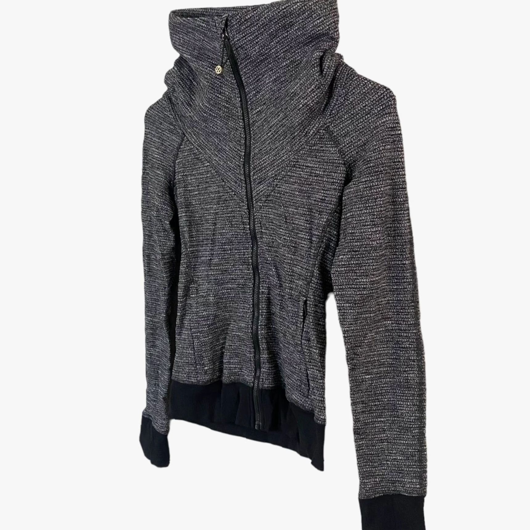 Lululemon VINTAGE Lululemon Athletica Be Present Jacket Womens 2 Gray Zip-Up Long Sleeve Mock Neck Size XS / US 0-2 / IT 36-38 - 2 Thumbnail