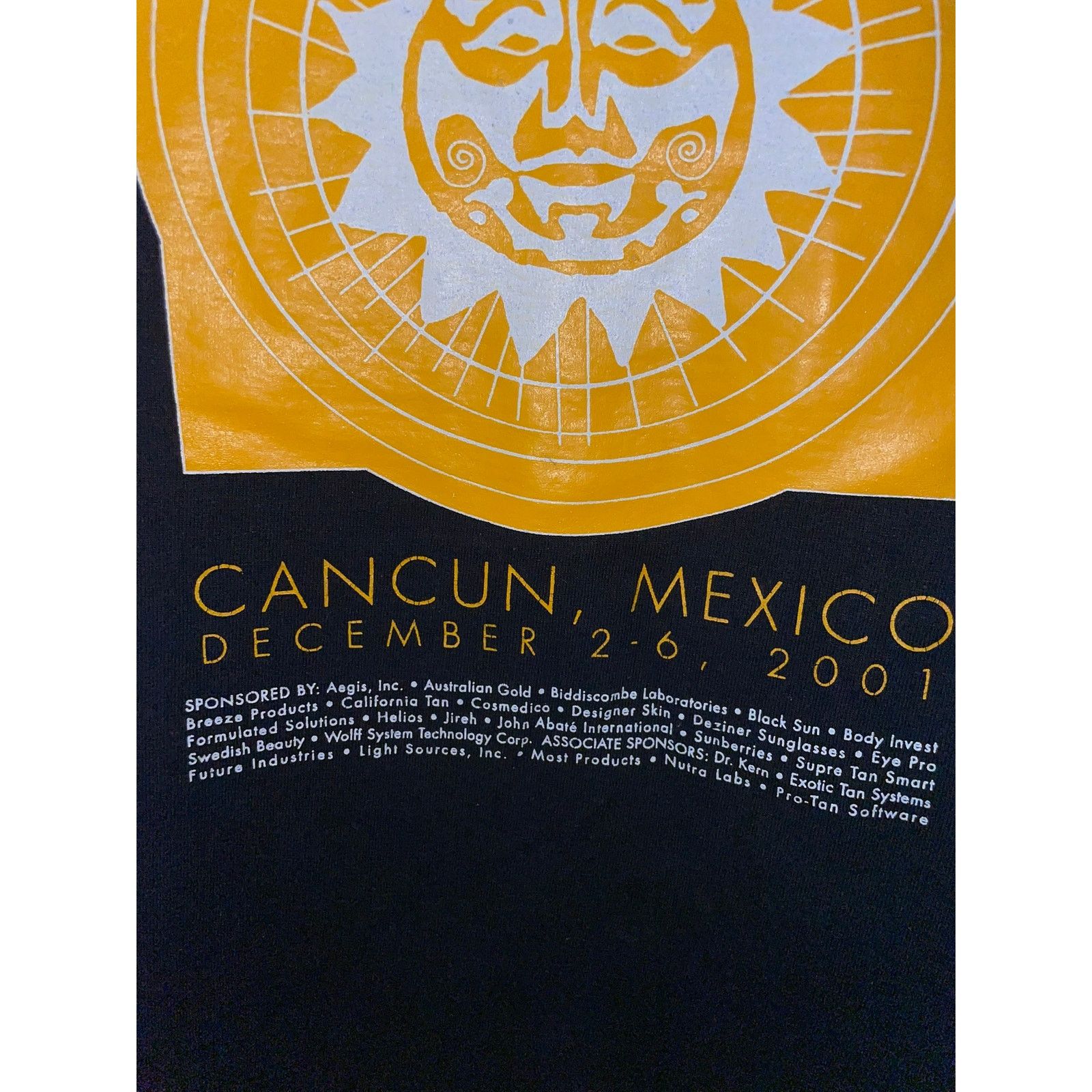 Fruit Of The Loom Vintage Sun Shirt Island Times Solar Seminar Cancun Sunshine Size US L / EU 52-54 / 3 - 4 Thumbnail