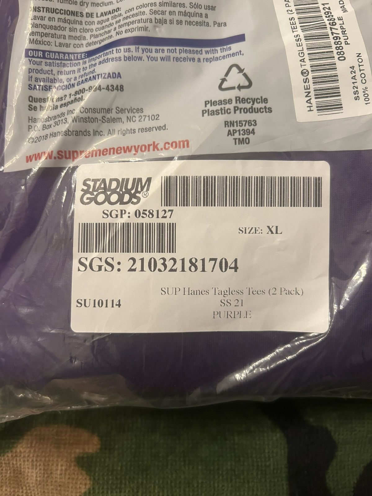 Hanes × Supreme Supreme Hanes Tagless Tees 2 pack Purple XL SS21 Size US XL / EU 56 / 4 - 3 Thumbnail