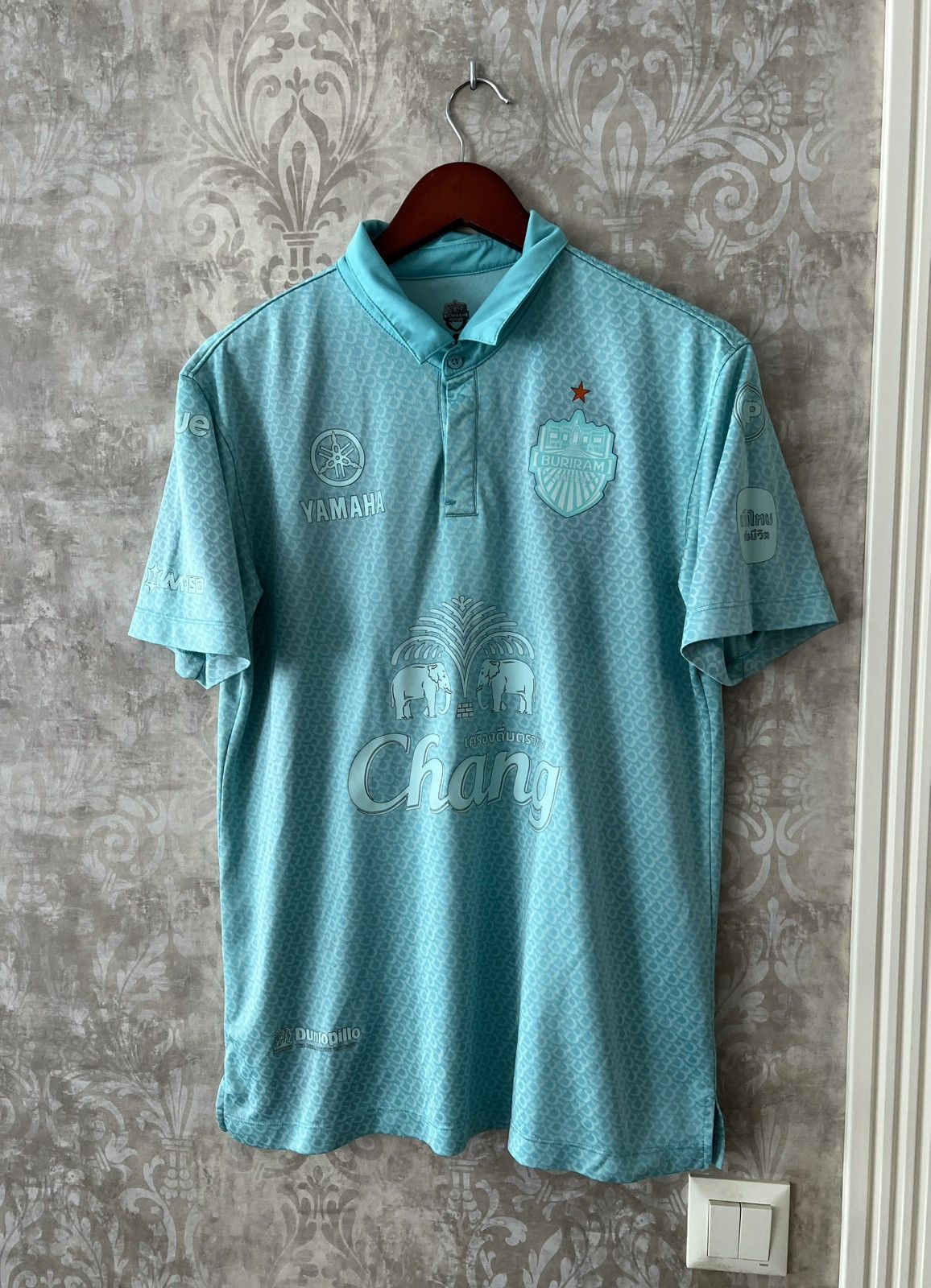 Yamaha BURIRAM UNITED Jersey Football Soccer Tee Shirt YAMAHA Size US L / EU 52-54 / 3 - 1 Thumbnail