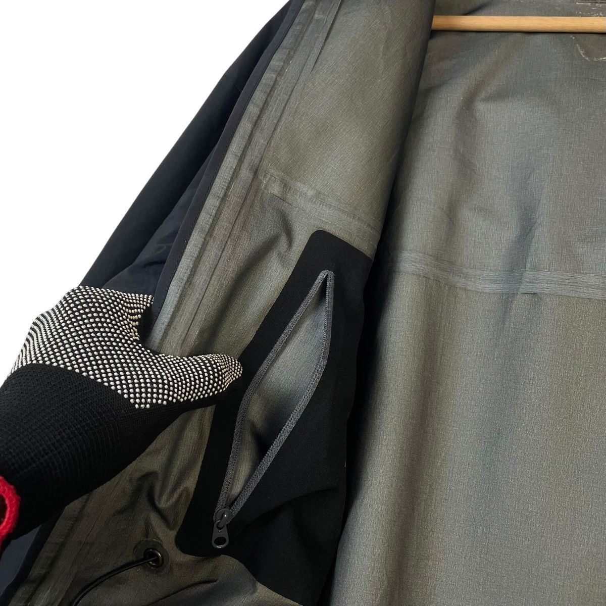 Arc'teryx ARCTERYX GORETEX PRO SHELL ZIPPER WINDBREAKER JACKET Size US S / EU 44-46 / 1 - 19 Thumbnail