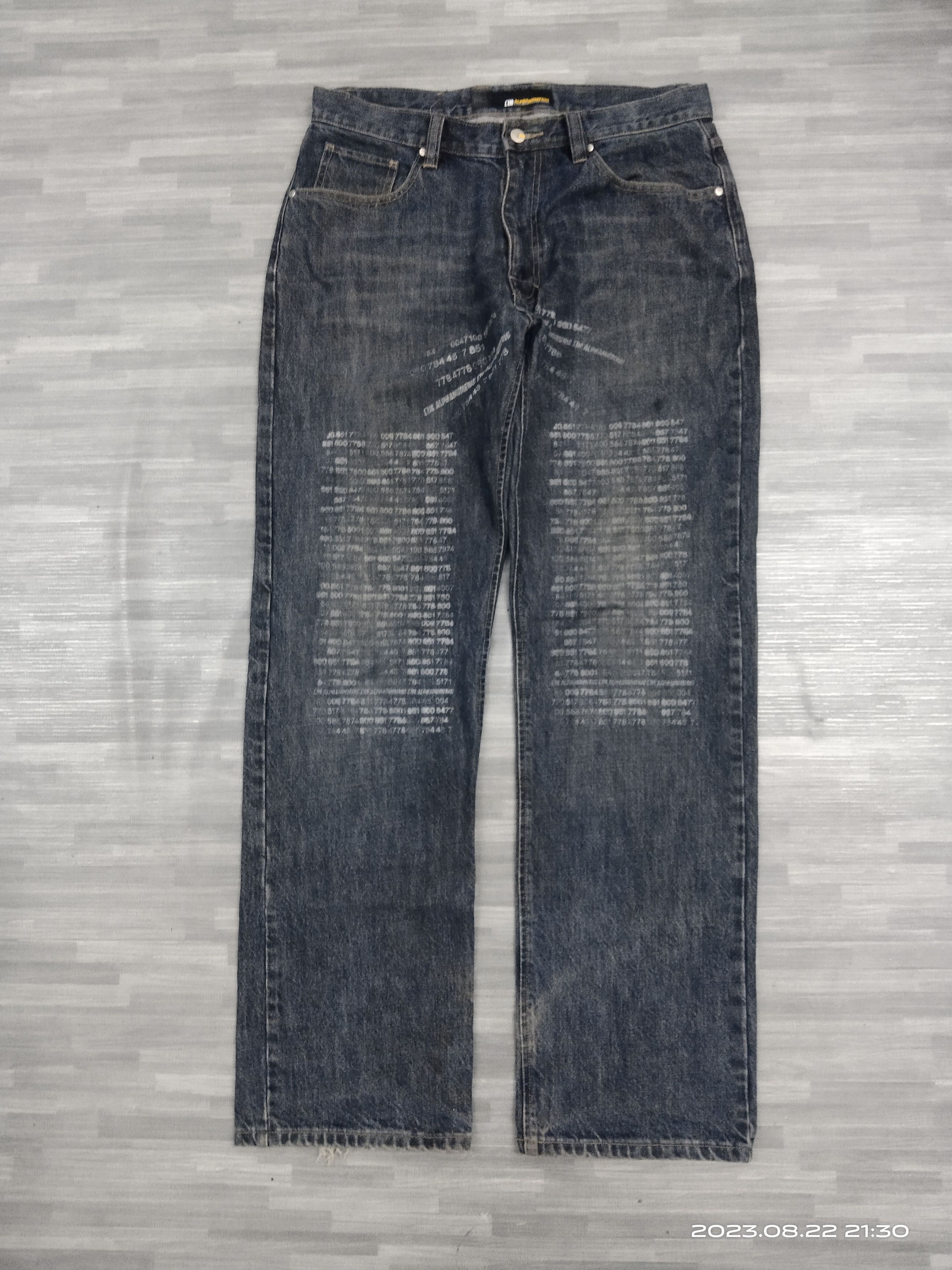 Japanese Brand SiCK ALPHANUMERIC SCRIPTED DENIM PANTS Size US 34 / EU 50 - 2 Thumbnail