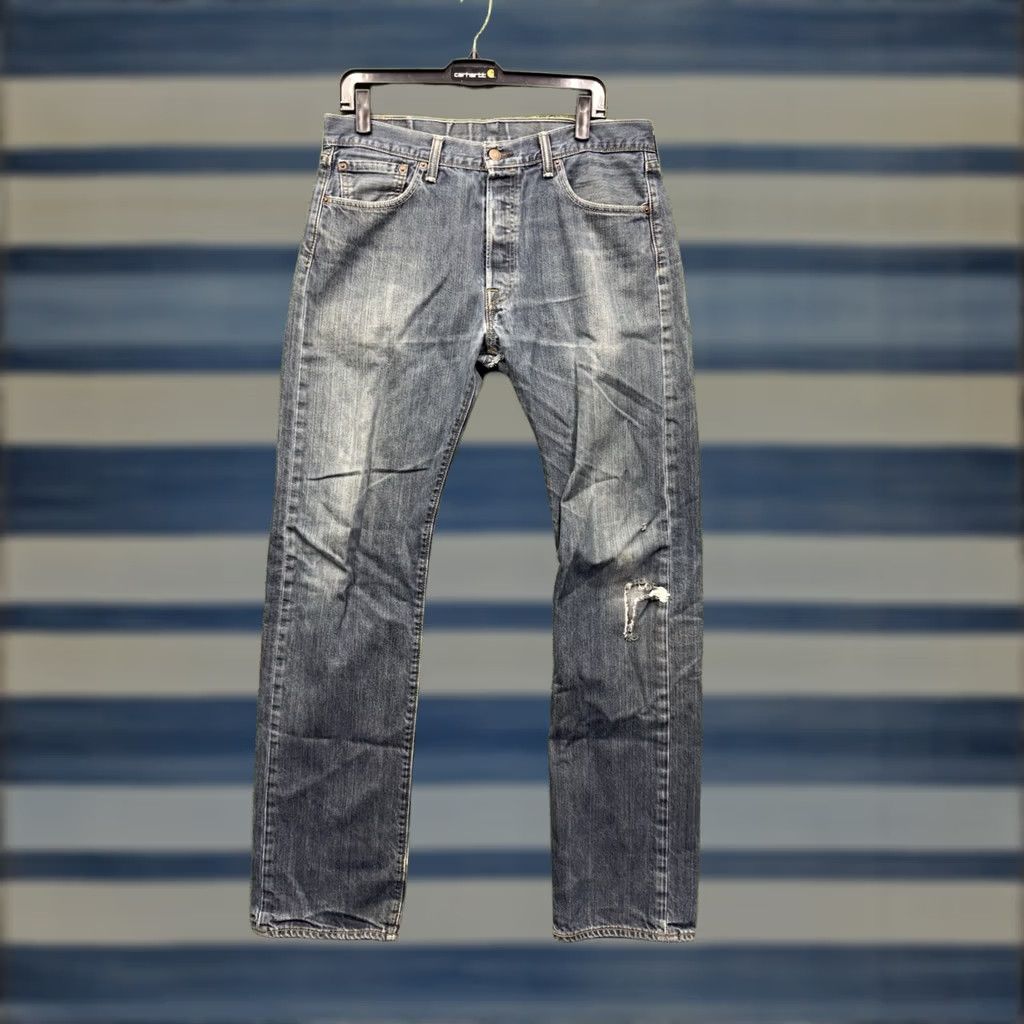 Levi's VINTAGE Levi's 501 Jeans Mens 34x34 Straight Button Fly Denim Dark Wash Blue Cotton 2000s 90s American Classic Mens Size US 34 / EU 50 - 1 Thumbnail