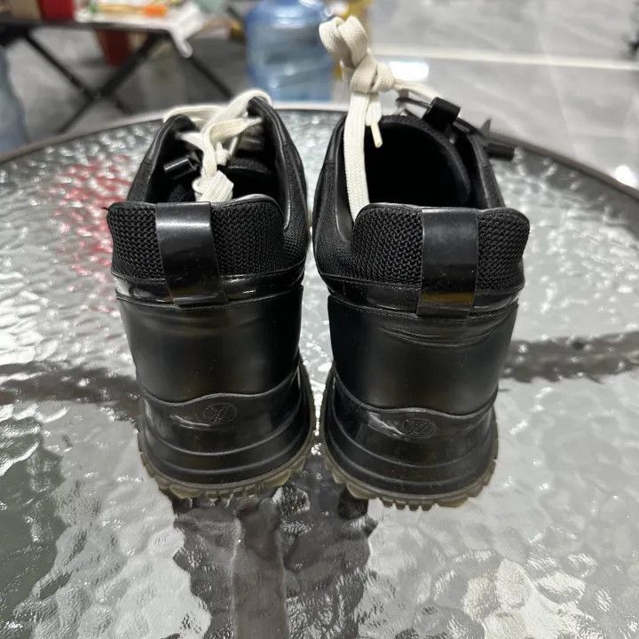 Louis Vuitton Louis Vuitton Black Sporty Sneakers for Casual Wear -2508 Size US 5.5 / EU 38 - 3 Thumbnail