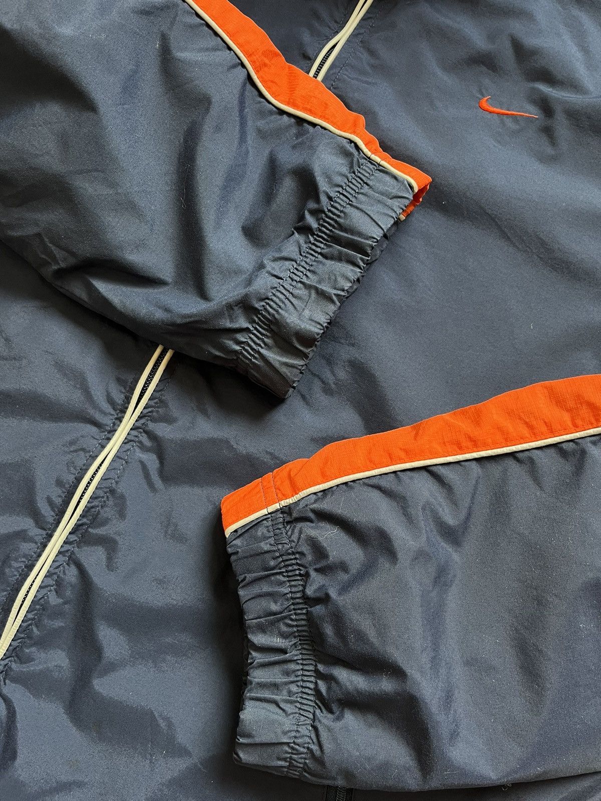 Nike × Vintage Vintage Nike jacket navy nylon windbreaker raincoat Size US L / EU 52-54 / 3 - 12 Thumbnail