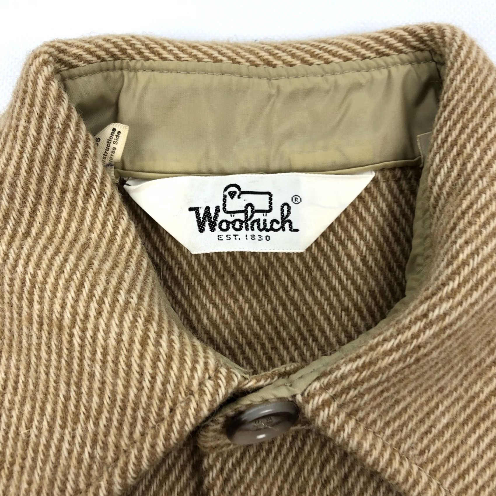 Vintage VINTAGE Woolrich Men's M Medium Brown Tan Wool Blend Heavy Button Down Shirt Size US M / EU 48-50 / 2 - 3 Thumbnail