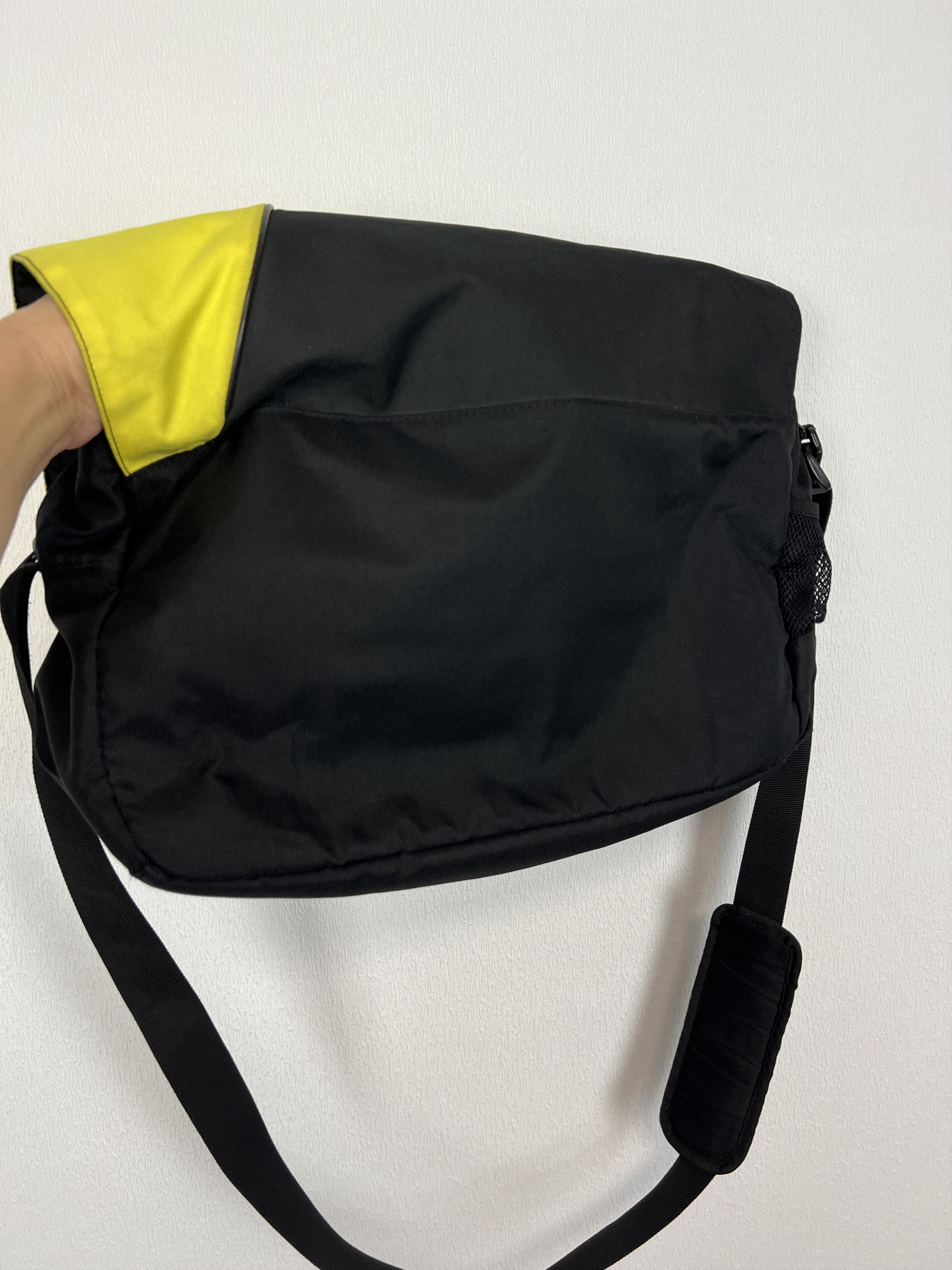 Puma Vintage Borussia Dortmund BVB Train Crossbody Football Size ONE SIZE - 3 Thumbnail