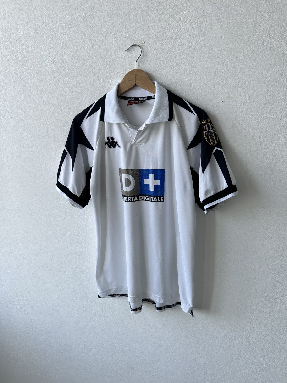 Kappa JUVENTUS 1998 1999 AWAY FOOTBALL SHIRT SOCCER JERSEY KAPPA Size US M / EU 48-50 / 2 - 3 Thumbnail