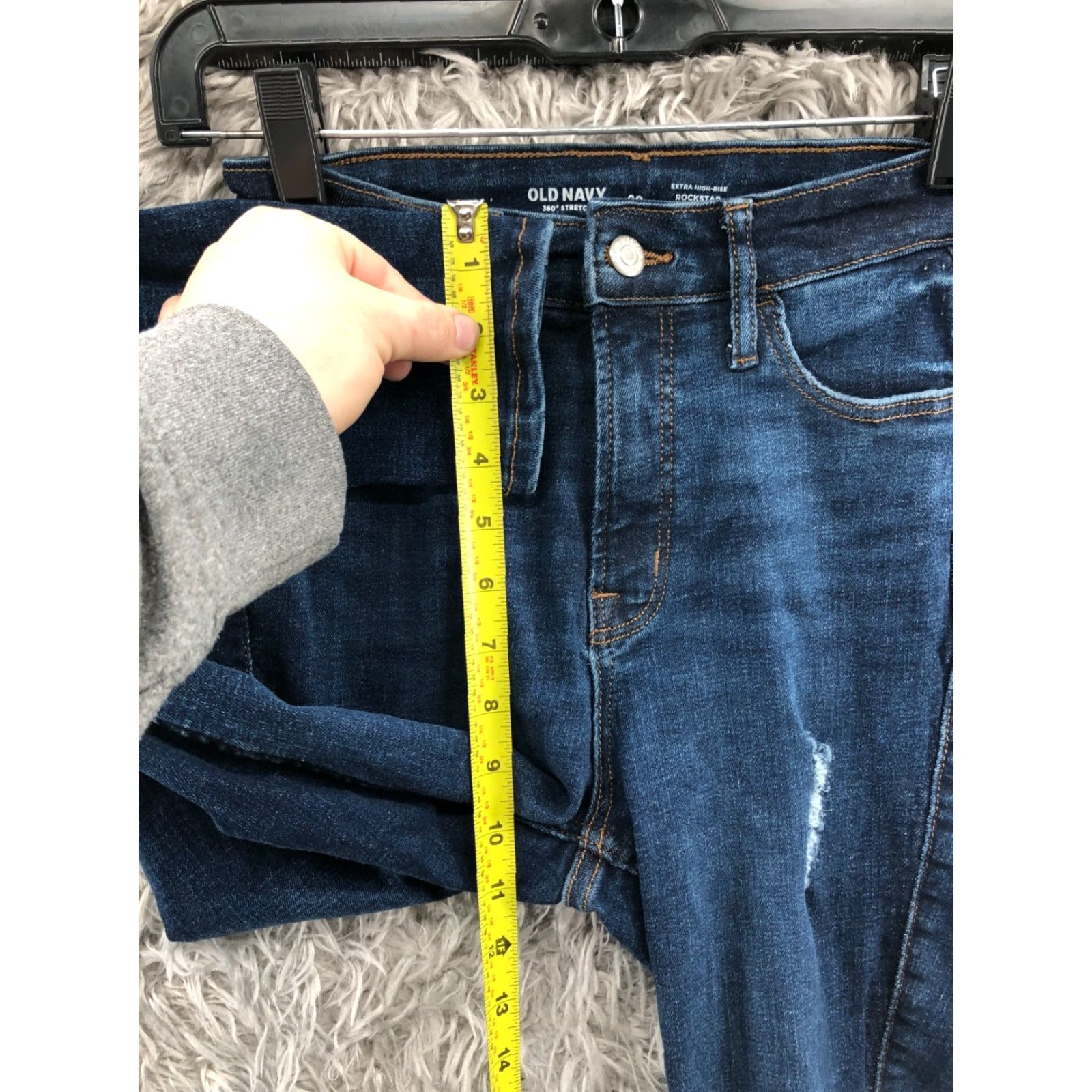Old Navy VINTAGE Old Navy Extra High Rise Super Skinny Jeans 00 Womens Medium Blue Size 24" / US 00 / IT 34 - 4 Thumbnail