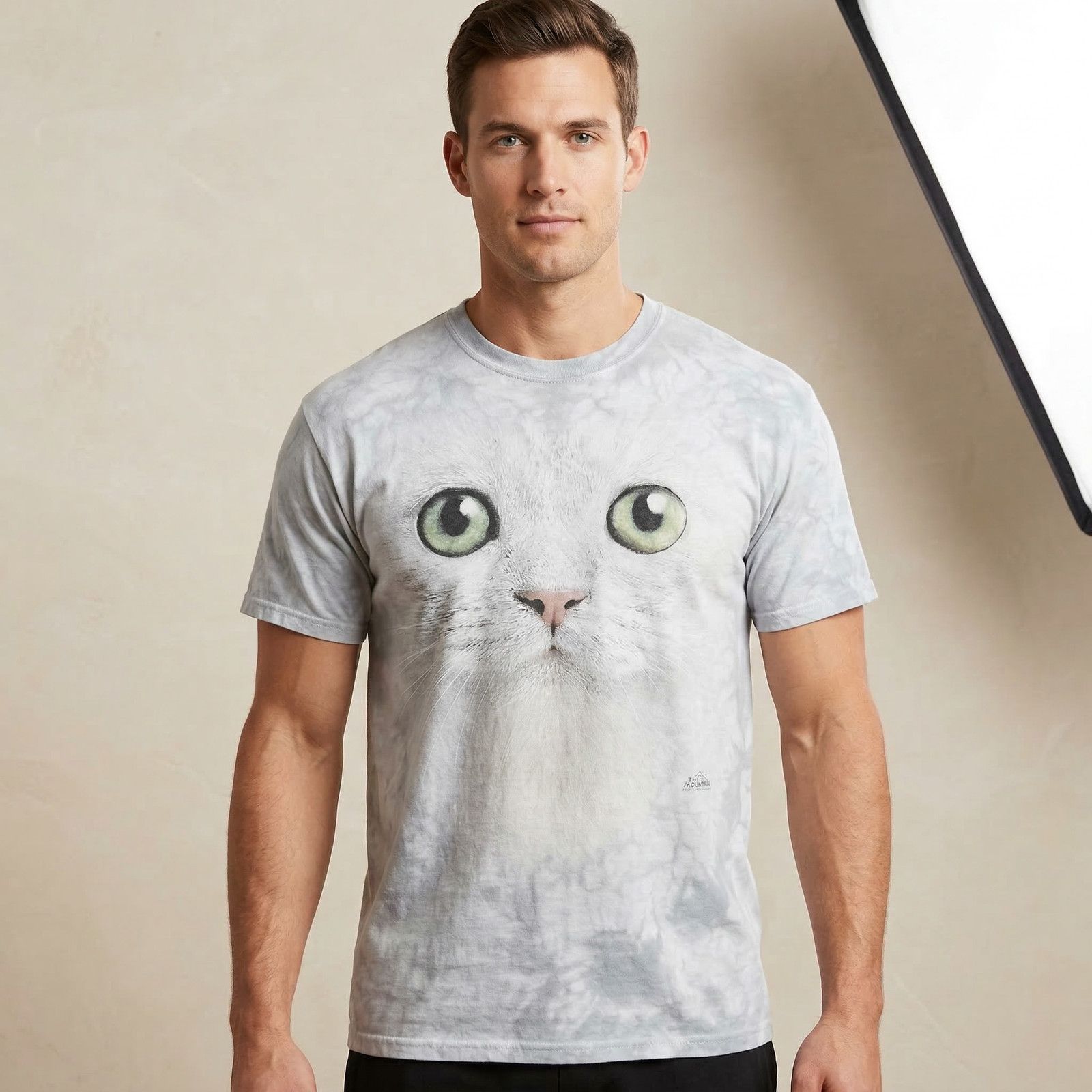 The Mountain The Mountain White Cat T-Shirt Tie Dye Y2K 2011 Vintage L Size US L / EU 52-54 / 3 - 1 Thumbnail