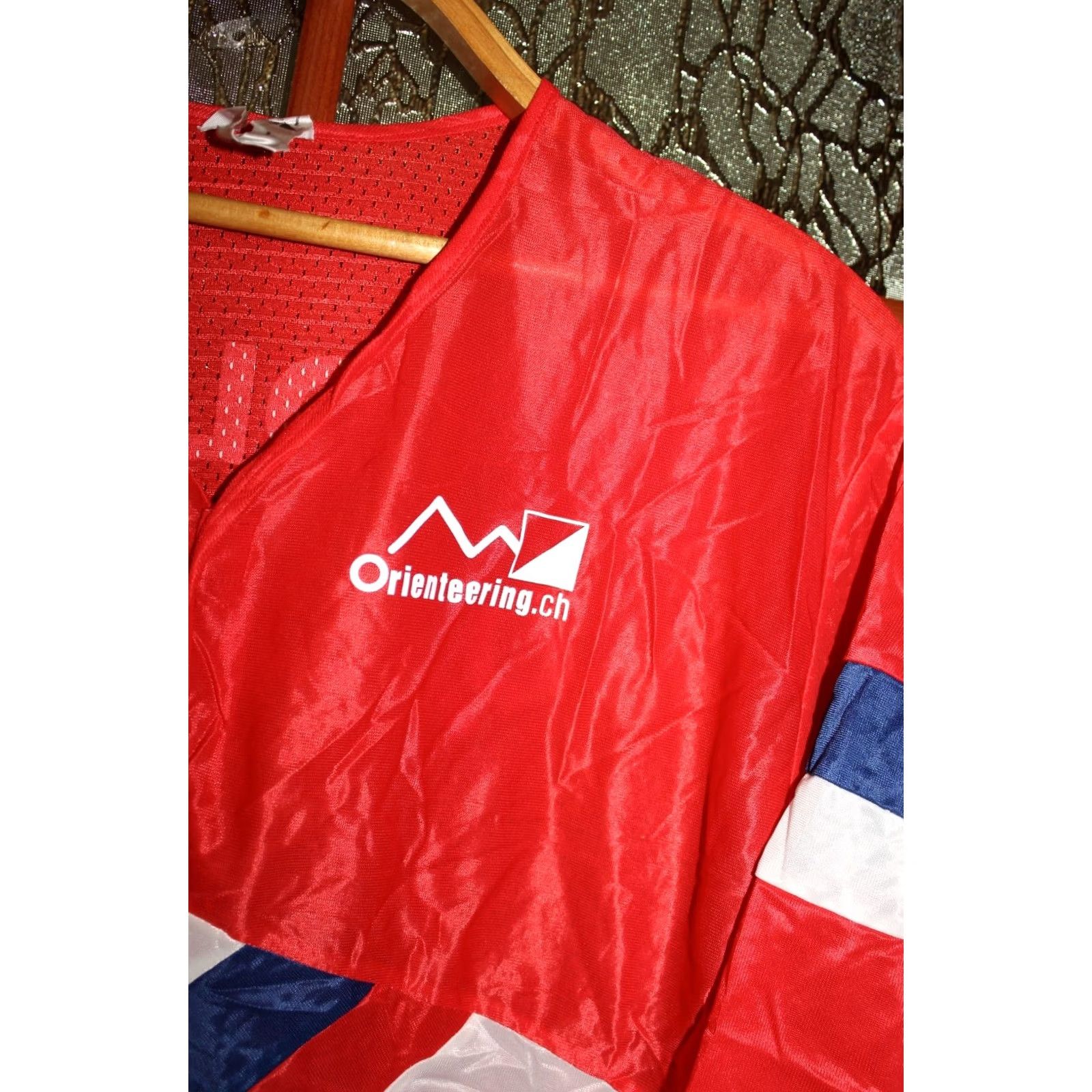 Vintage Toyota OLG Dachsen Trail Running Shirt jersey -L Mens Red/White Jersey Sports Shirt OL GT Trail L Mens Red/White Jersey Size US L / EU 52-54 / 3 - 4 Thumbnail