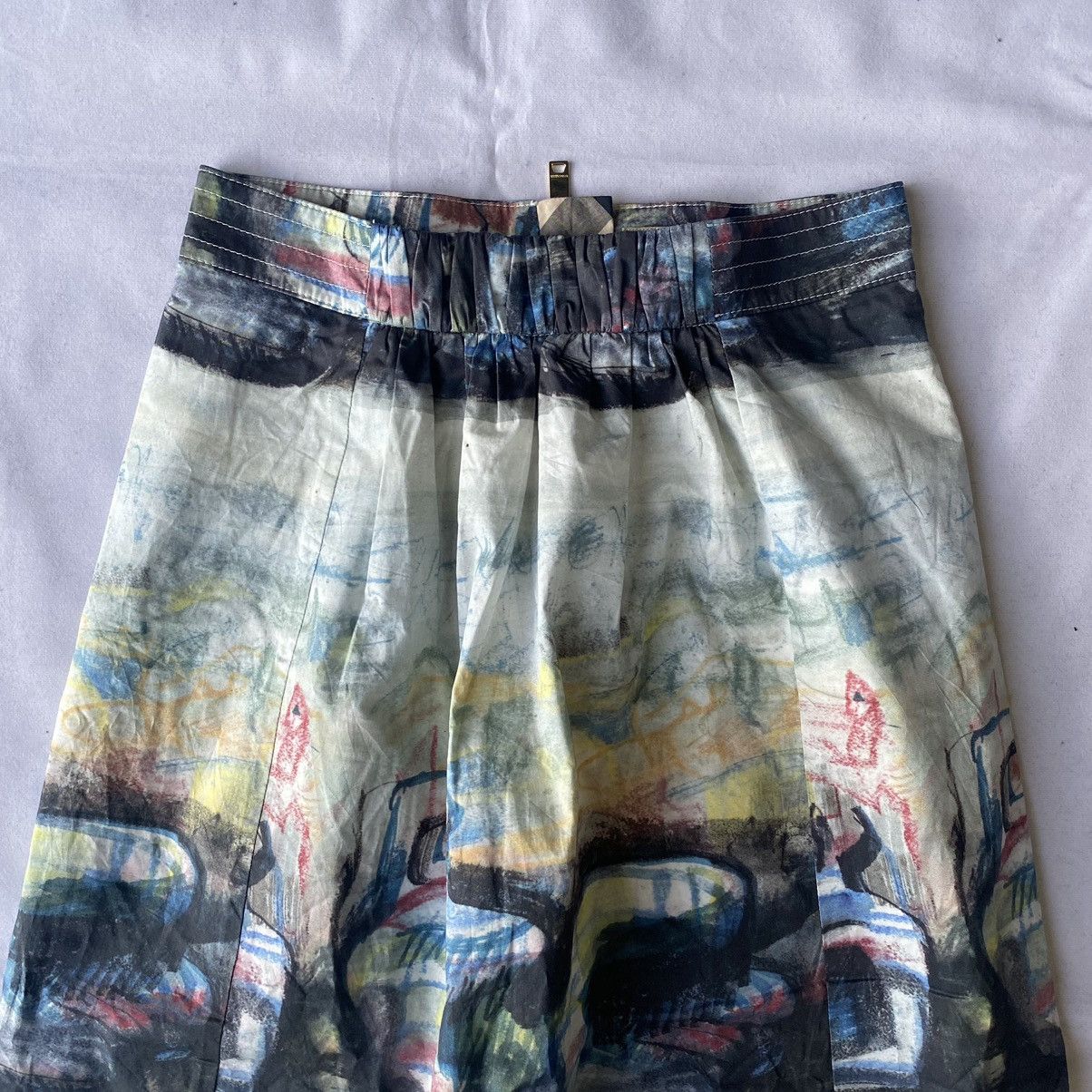 Burberry × Designer Artistic Abstract Printed Burberry A-Line Midi Skirt Size 26" / US 2 / IT 38 - 2 Thumbnail