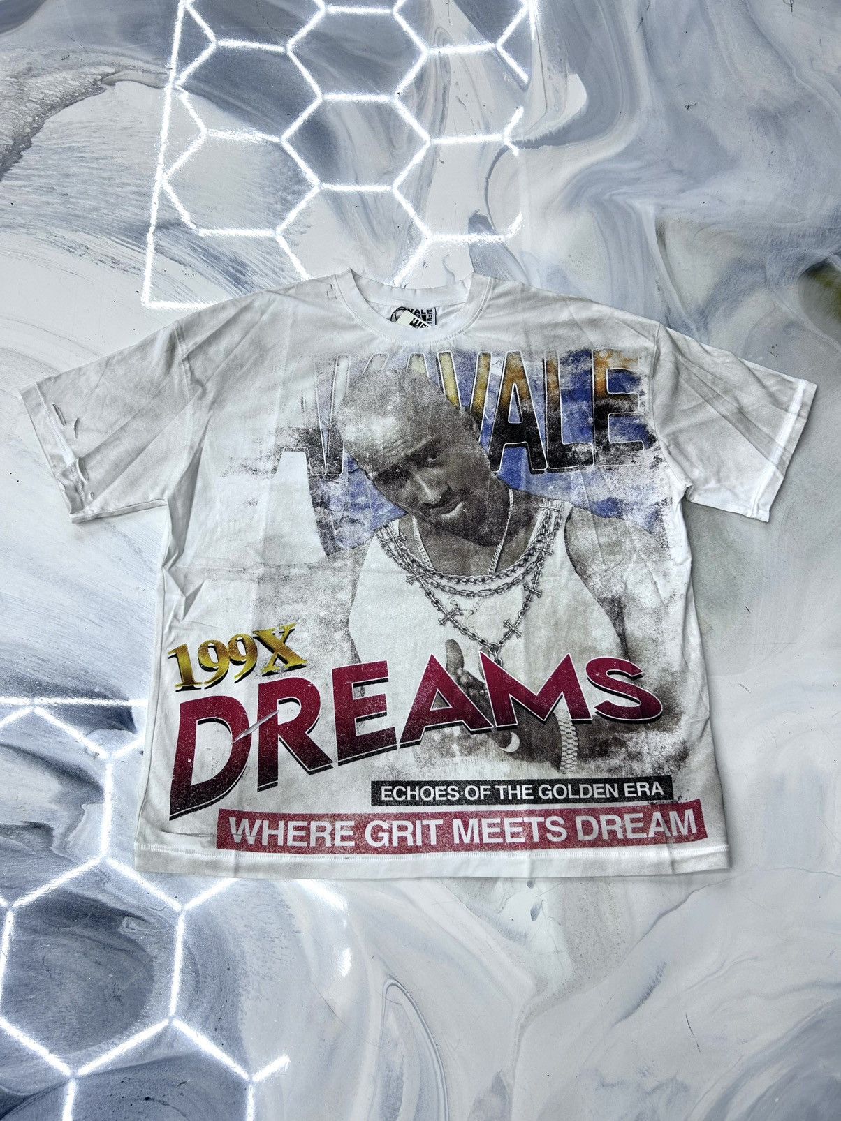 Vale Tupac Makavale Tee White Red Blue Size M