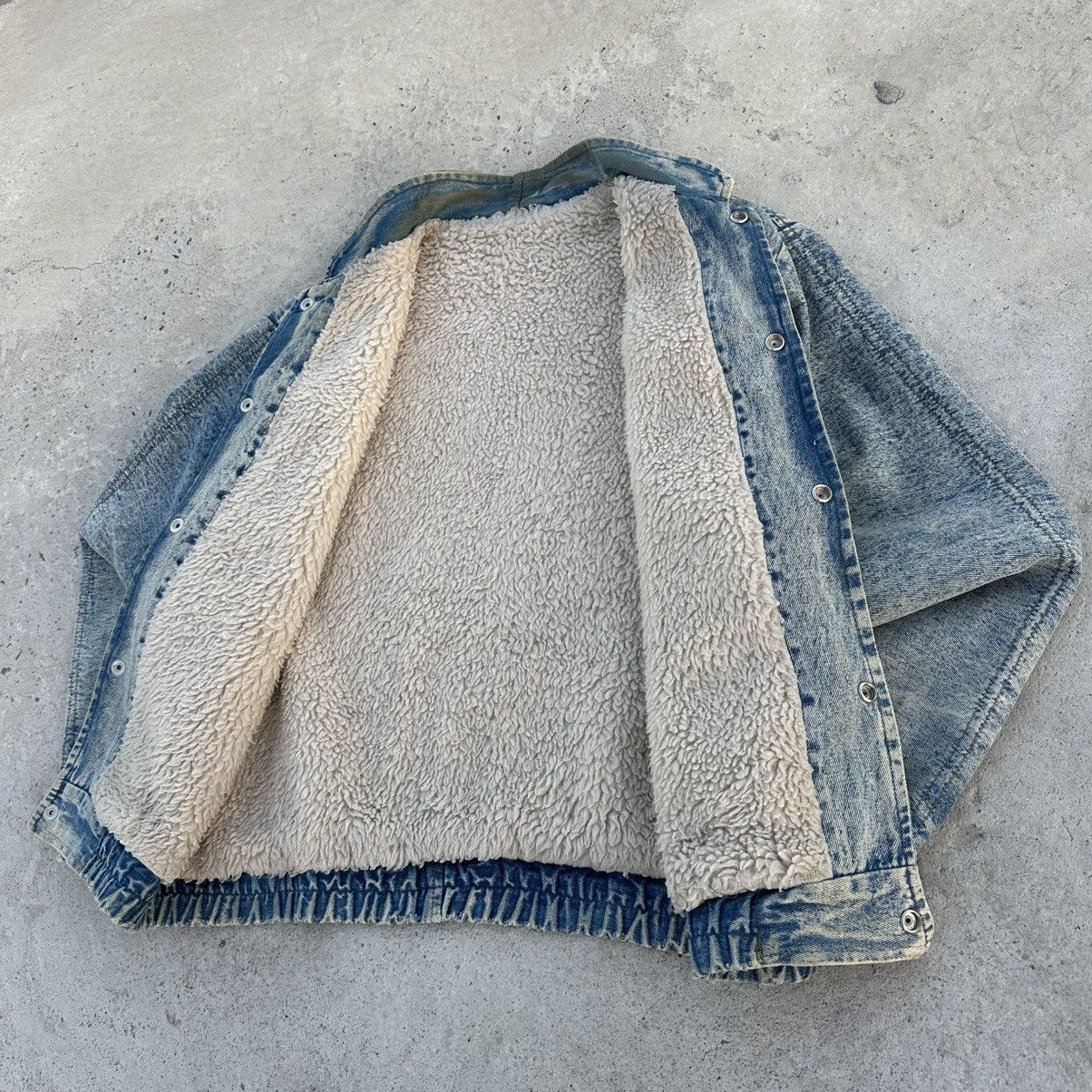 Vintage Vintage Denim Jacket Sherpa Lined Size US M / EU 48-50 / 2 - 5 Thumbnail