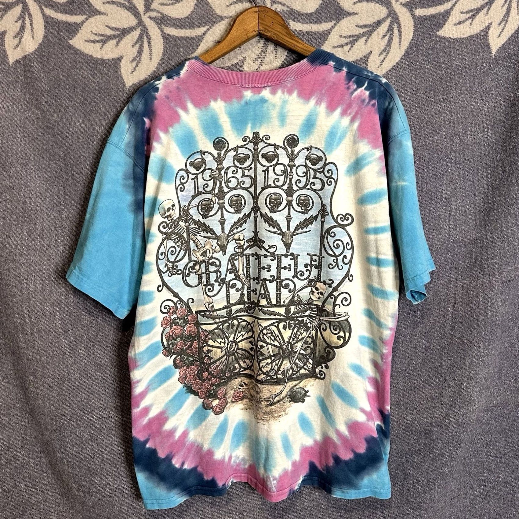 Vintage VINTAGE Grateful Dead T Shirt Rose Skeleton Tye Dye 90s Large Mens Size US L / EU 52-54 / 3 - 3 Thumbnail
