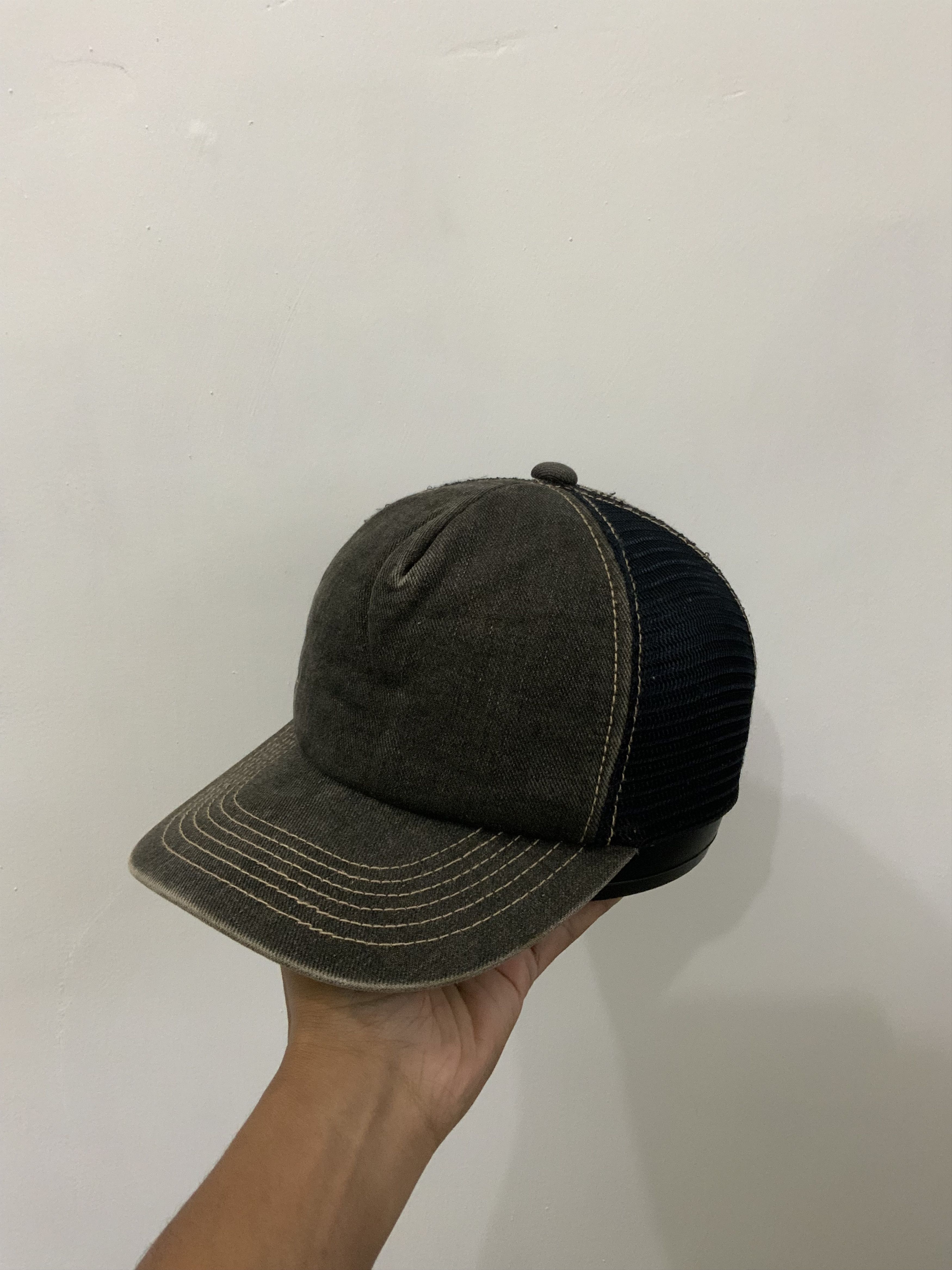 Hat Club Combo Plain Brown Trucker Hat and ZETT Hat Size ONE SIZE - 1 Thumbnail