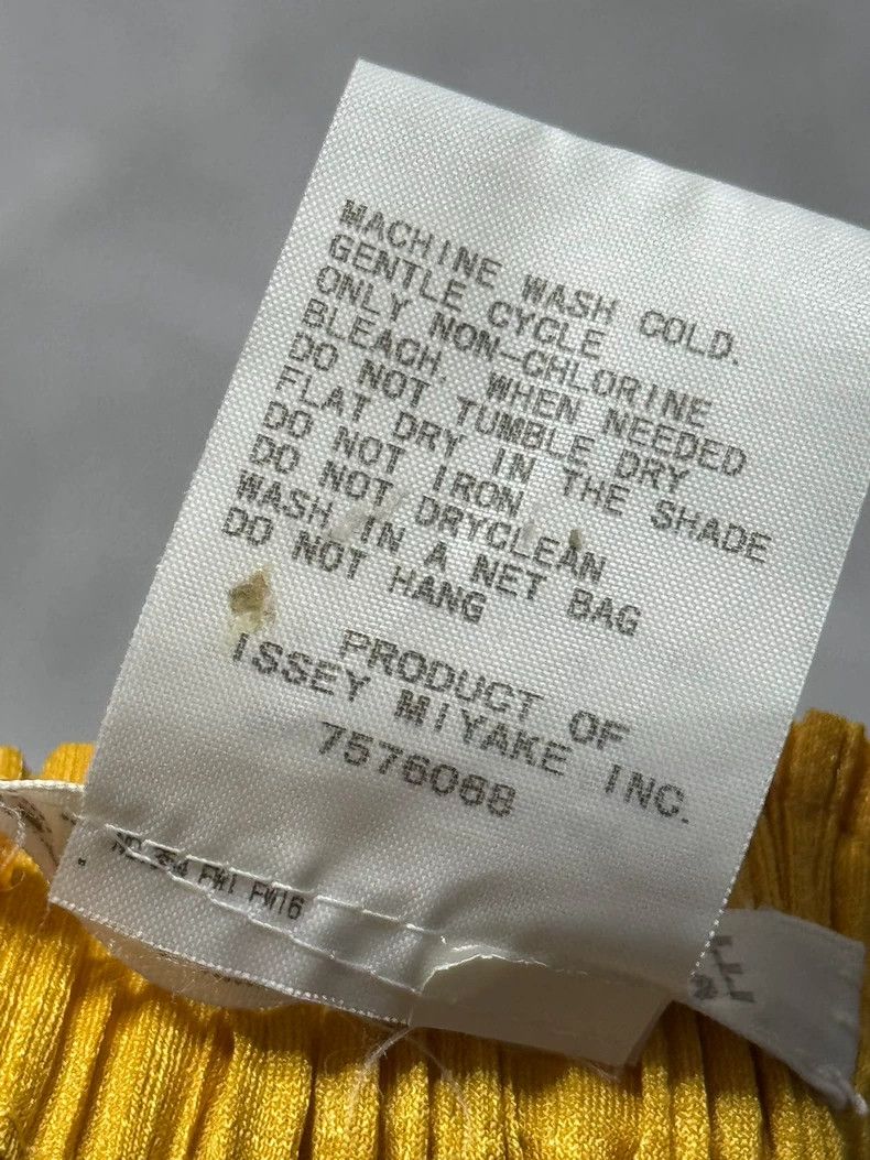 Issey Miyake issey miyake size:3 Yellow skirt 2505-Nextarrow Size 42" / US 20 - 4 Thumbnail