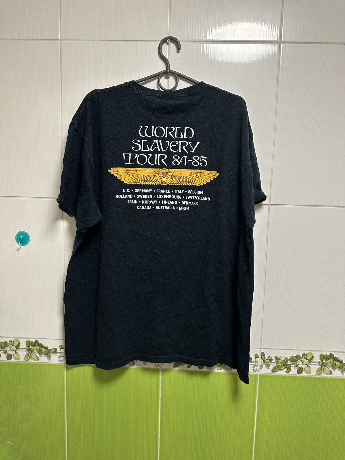Band Tees × Iron Maiden × Vintage Vintage Iron maiden world slavery tour 84-85 shirt 2005 Size US XL / EU 56 / 4 - 1 Thumbnail