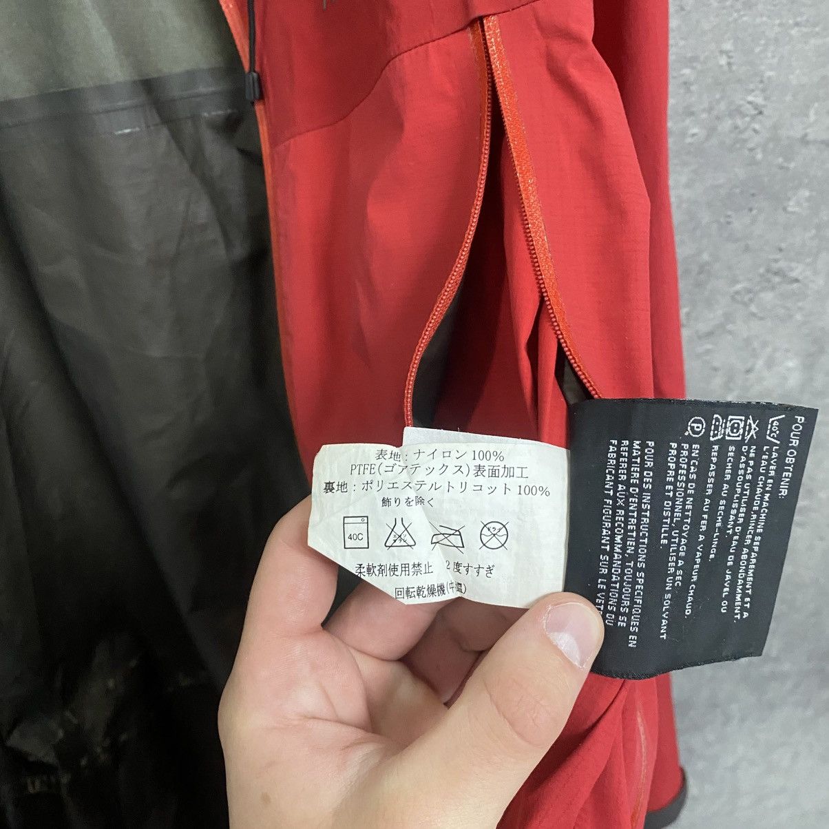 Arc'teryx Men's Arcteryx Beta Gore-Tex Jacket Gorpcore Size US M / EU 48-50 / 2 - 18 Thumbnail