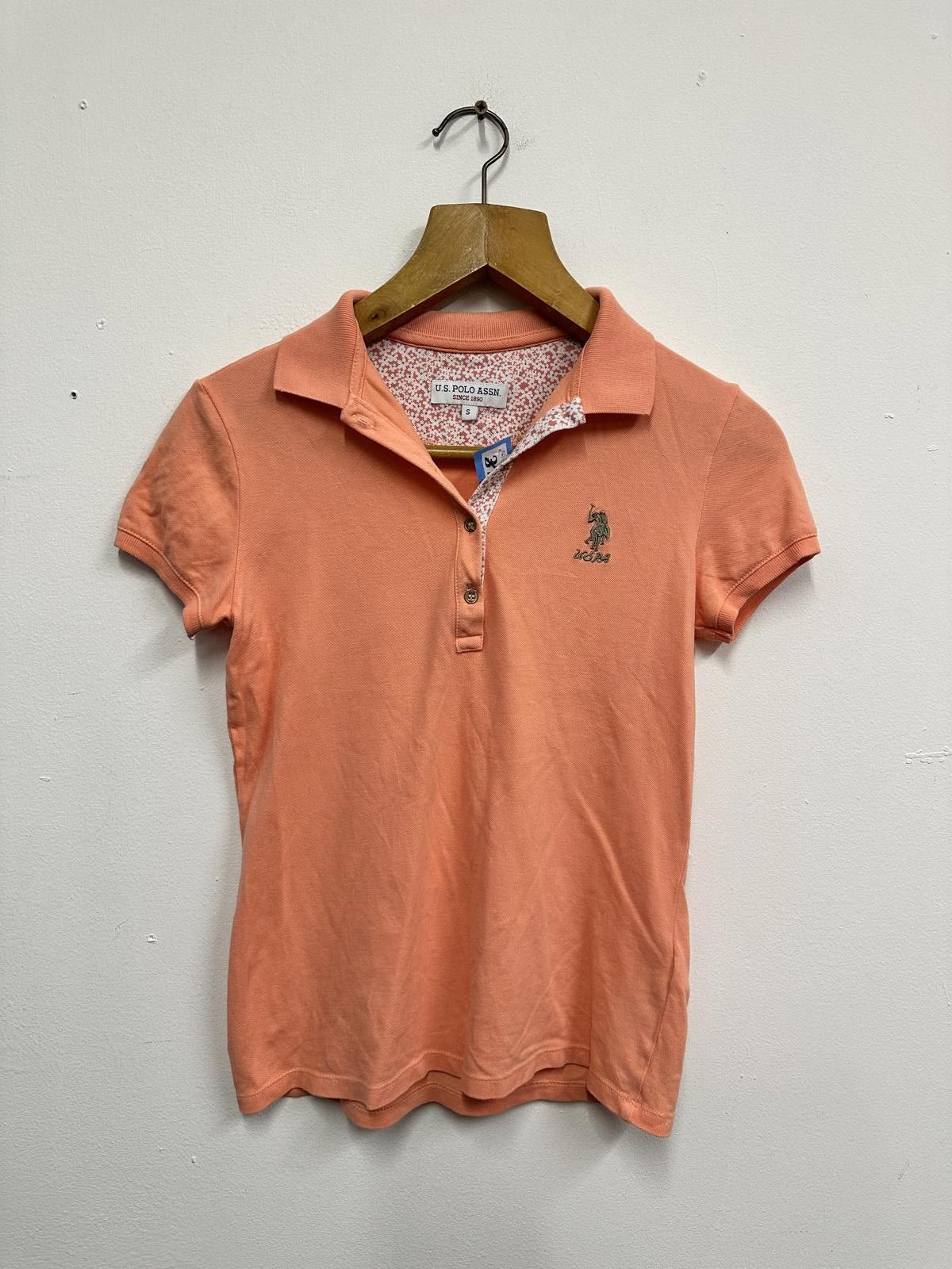 U.S. Polo Assn. U.S. Polo Assn. Women's Short Sleeve Polo Shirt Size S Peach Size S / US 4 / IT 40 - 1 Thumbnail