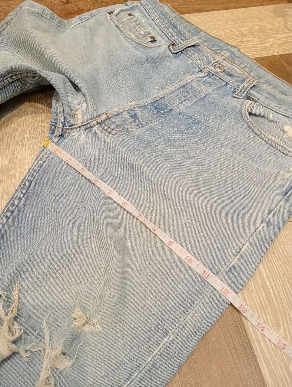 Levi's Vintage Clothing VINTAGE LEVI'S 501 BLUE DISTRESSED DENIM JEANS Size US 36 / EU 52 - 22 Thumbnail