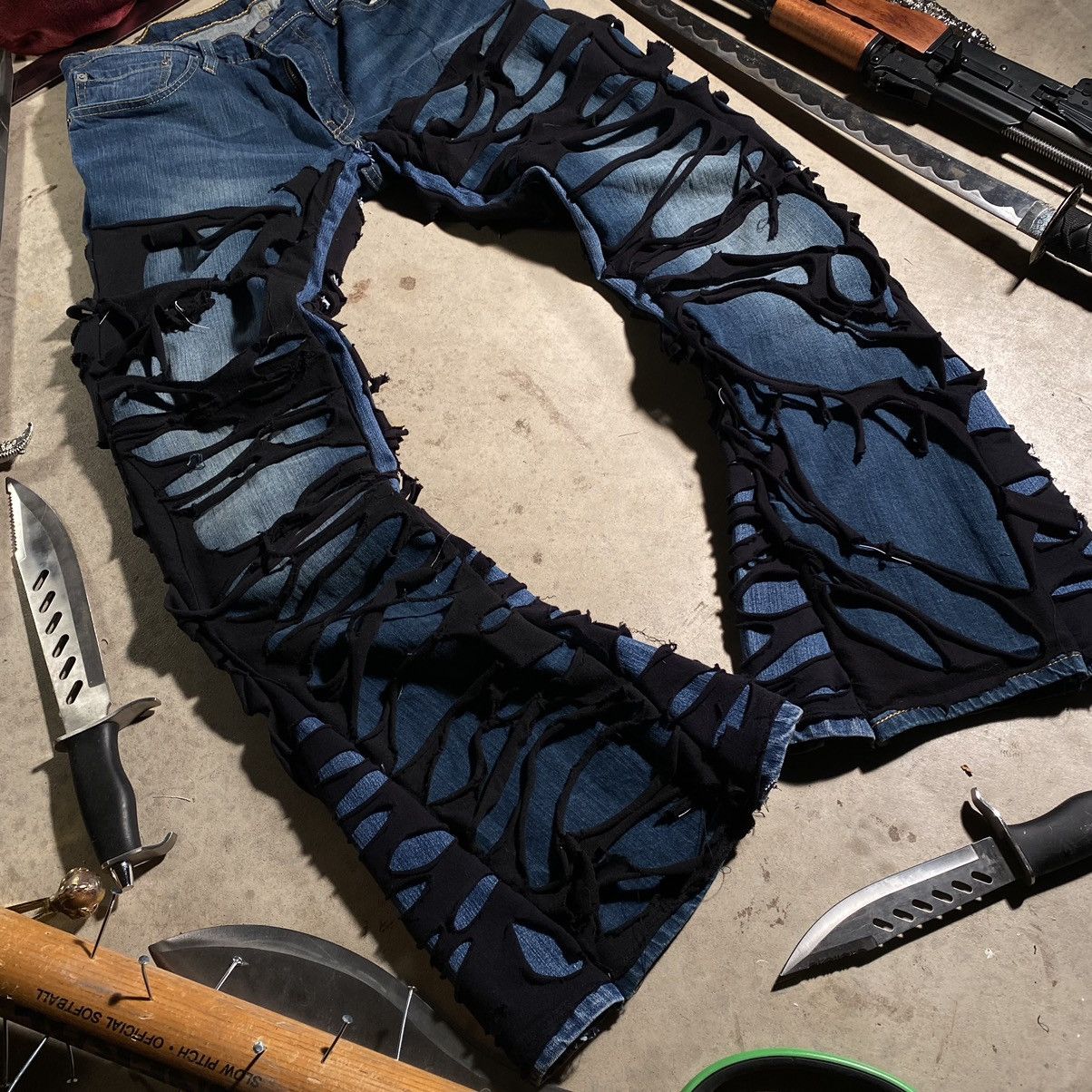 Other Dark Invader Jeans Size US 33 - 2 Thumbnail