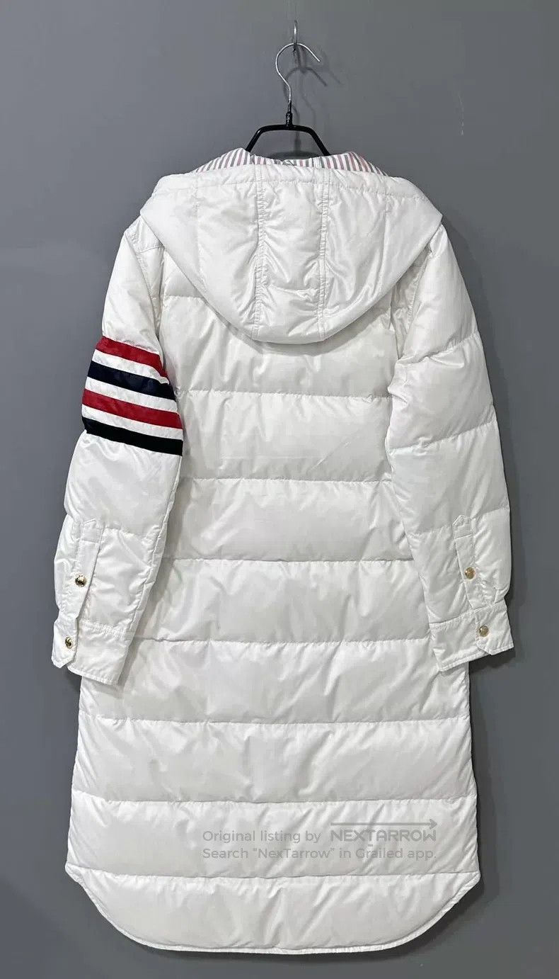 Thom Browne Thom Browne White Classic Four Stripe Long Down Coat Size XS / US 0-2 / IT 36-38 - 3 Thumbnail