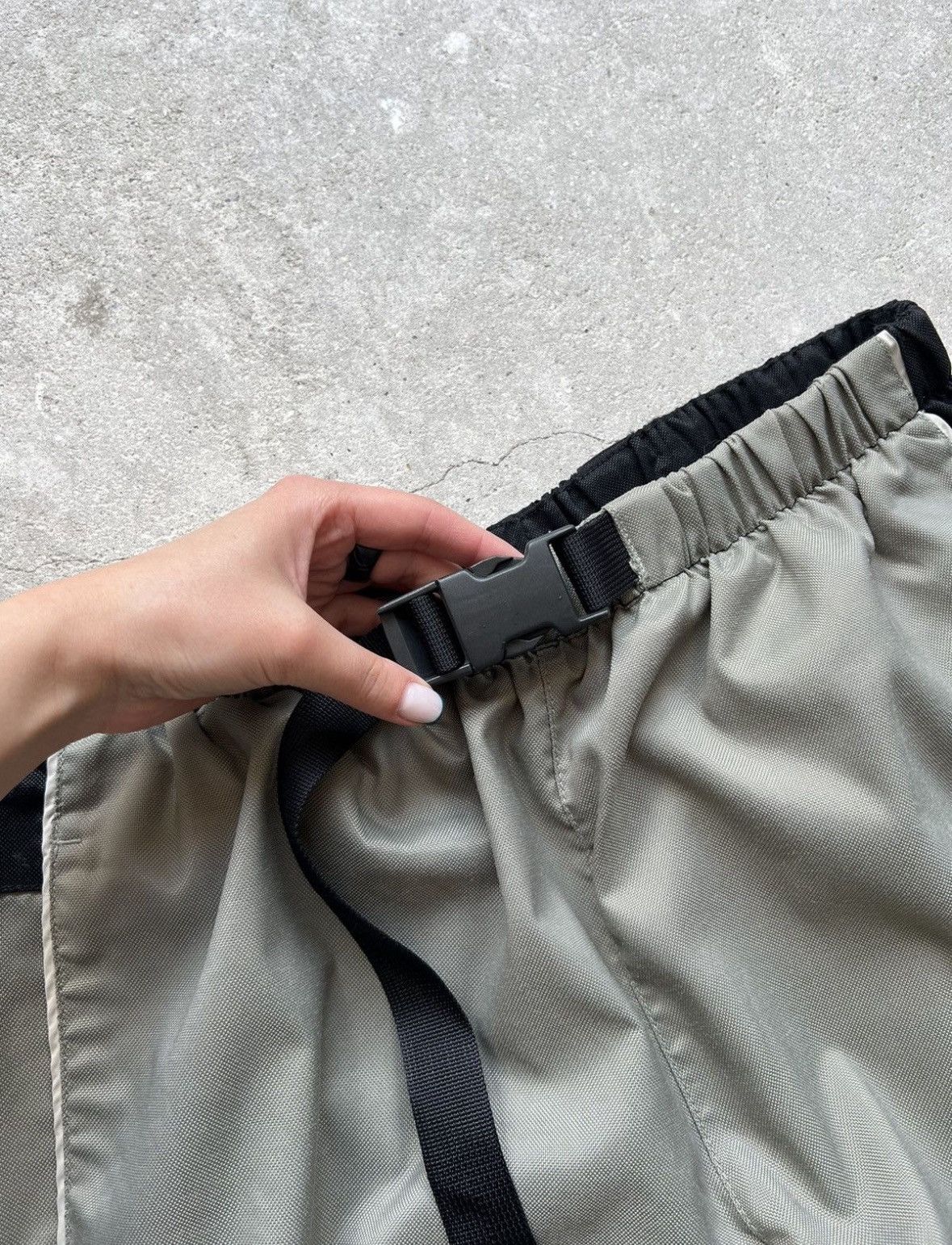 Nike Vintage Nike Sweatpants Size US 32 / EU 48 - 5 Thumbnail