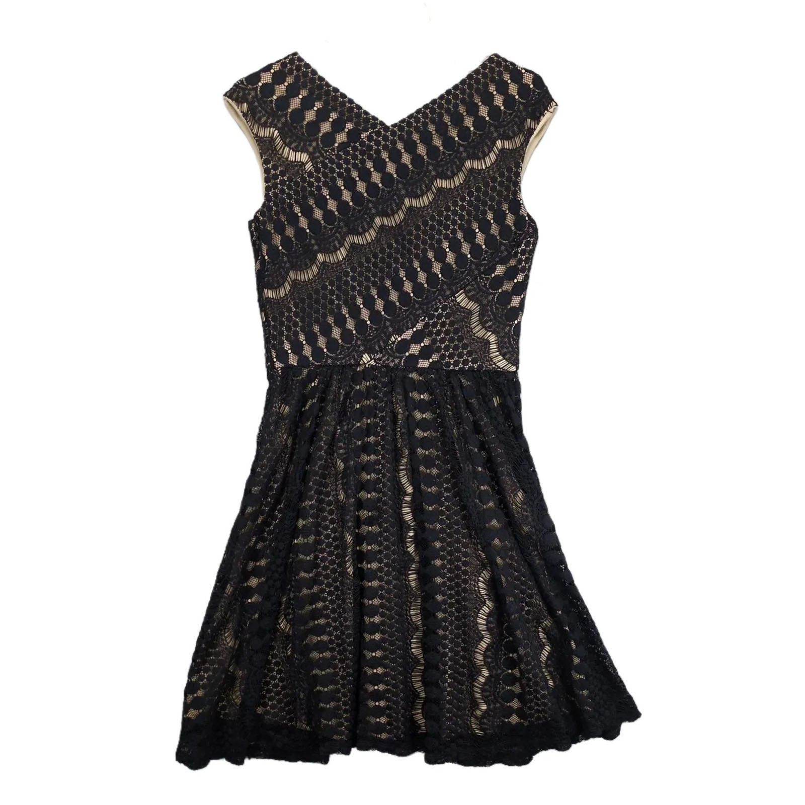 Betsey Johnson Betsey Johnson Overlay Black Lace Fit Flare Sleeveless Dress Size M / US 6-8 / IT 42-44 - 4 Thumbnail