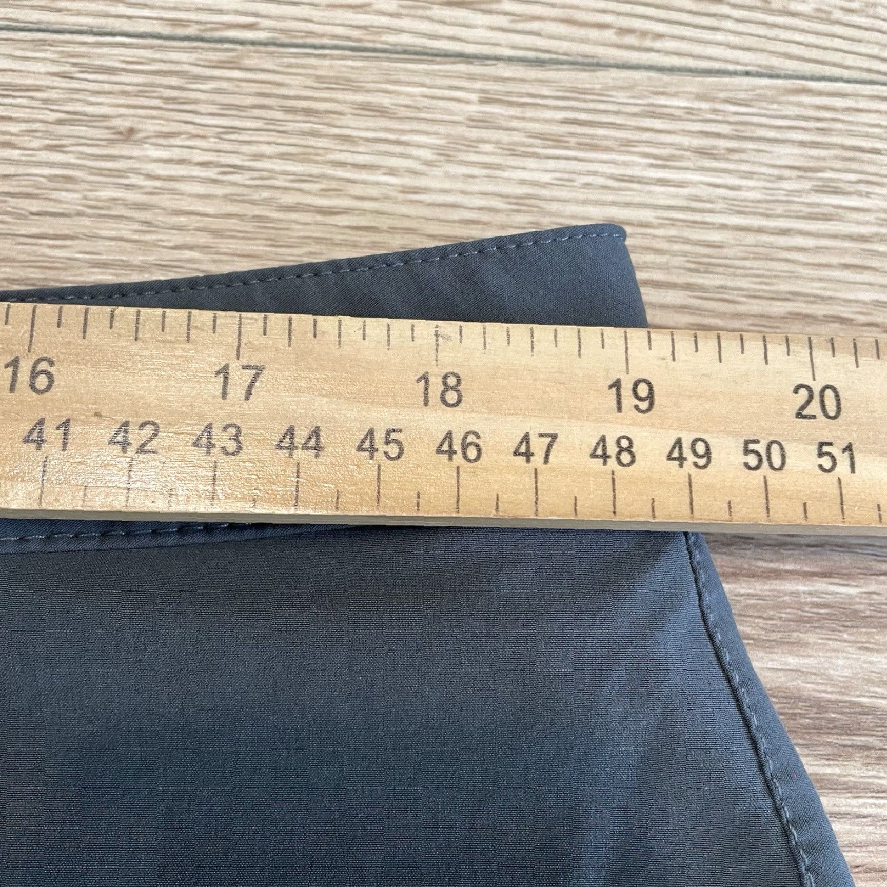 Eddie Bauer Eddie Bauer Adventurer 2.0 Skort Skirt Women Size 16 Gray Performance Size 38" / US 16 / IT 52 - 3 Thumbnail