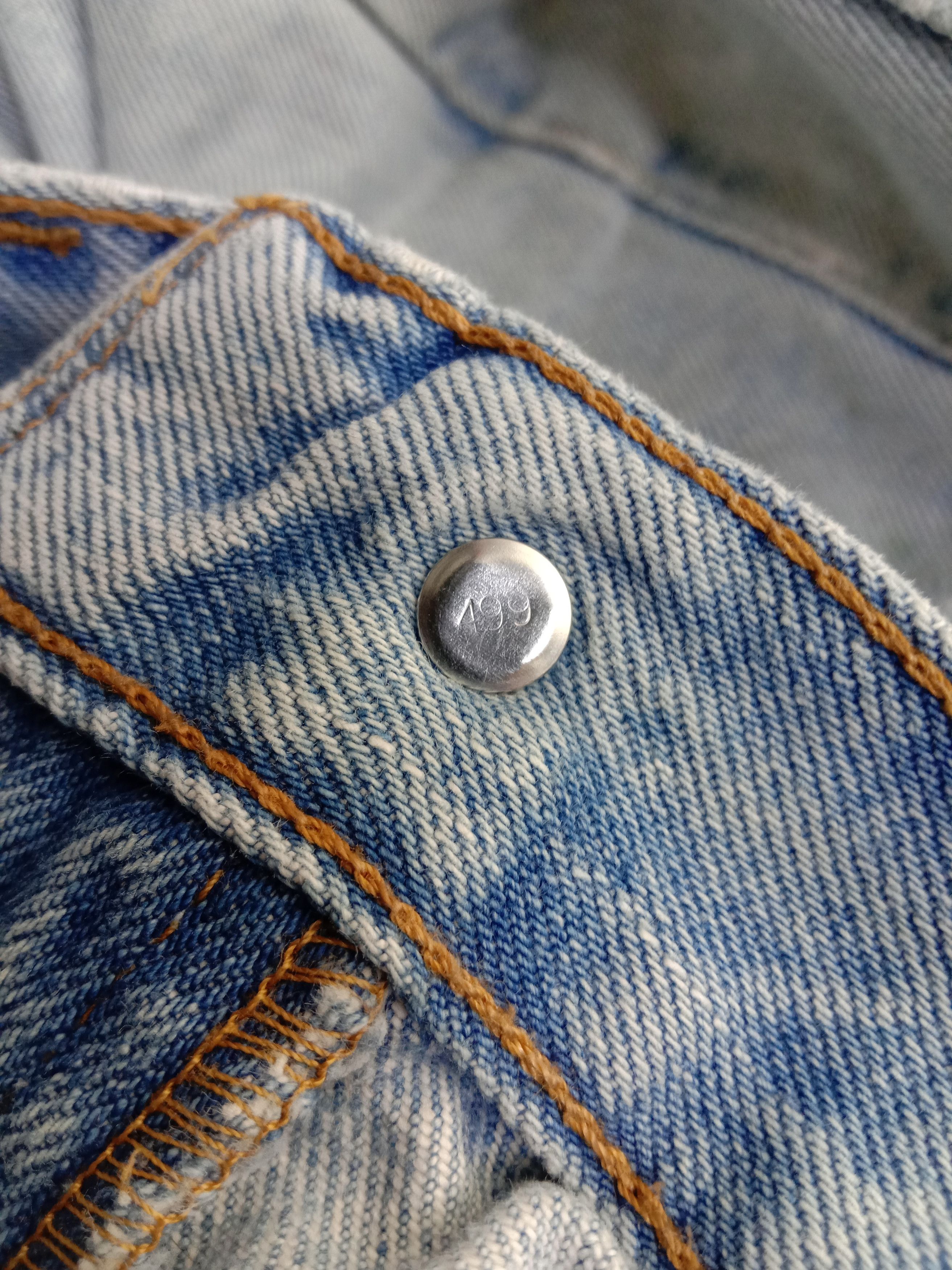 Levi's Vintage Levi's 505 Jeans Light Wash Distressed Denim Size US 32 / EU 48 - 10 Thumbnail