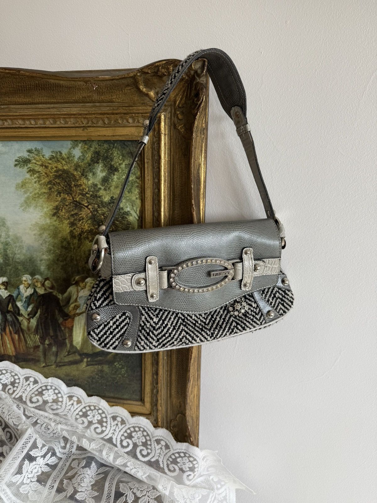 Guess Vintage Y2K guess shoulder bag Size ONE SIZE - 1 Thumbnail