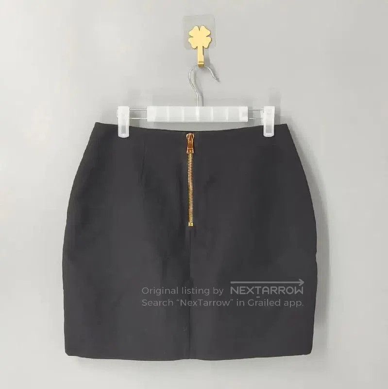 Balmain Balmain Black Women's Skirt with Gold Buttons . Size 30" / US 8 / IT 44 - 2 Thumbnail
