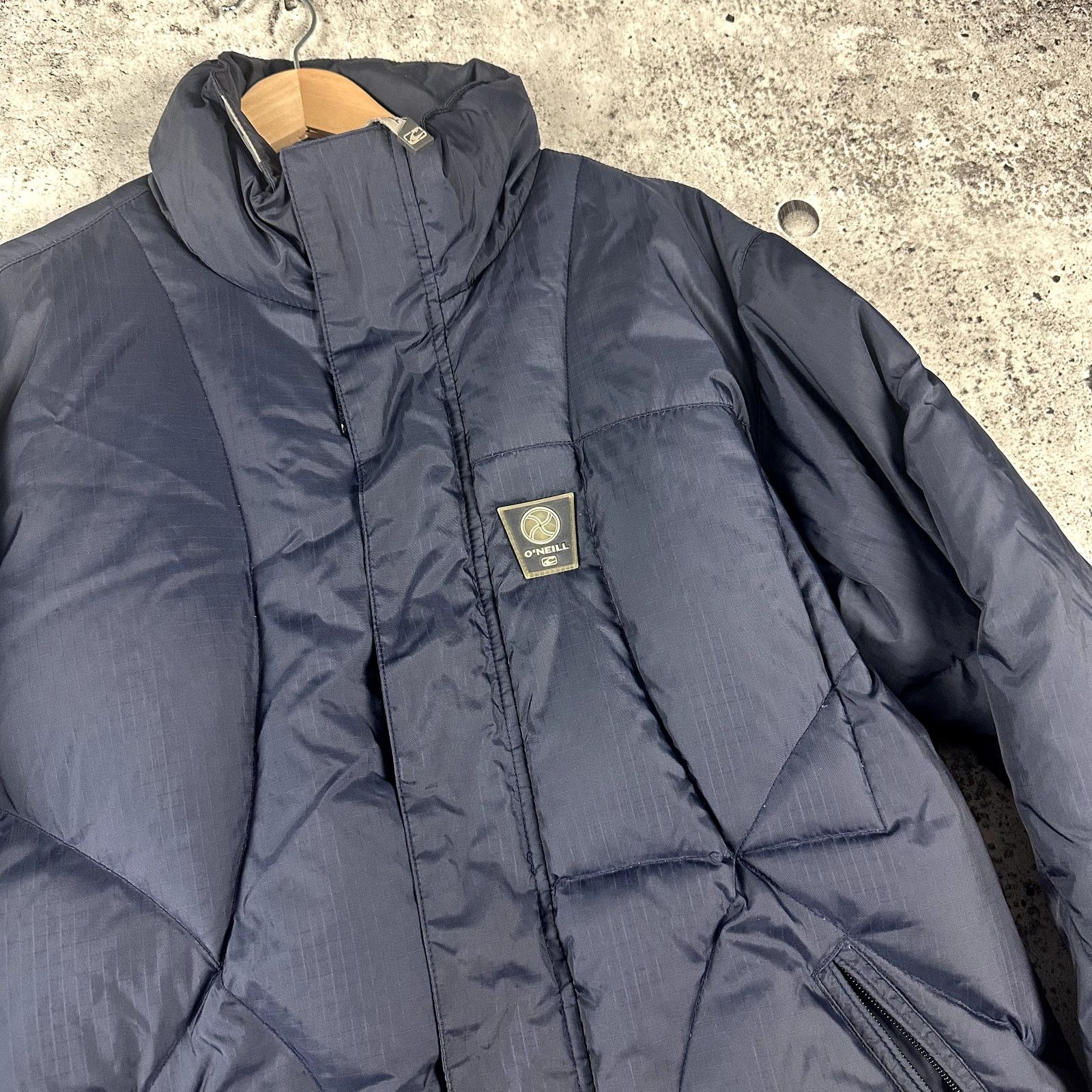 Vintage O'neill Down Filled Puffer jacket Size Medium 22x27