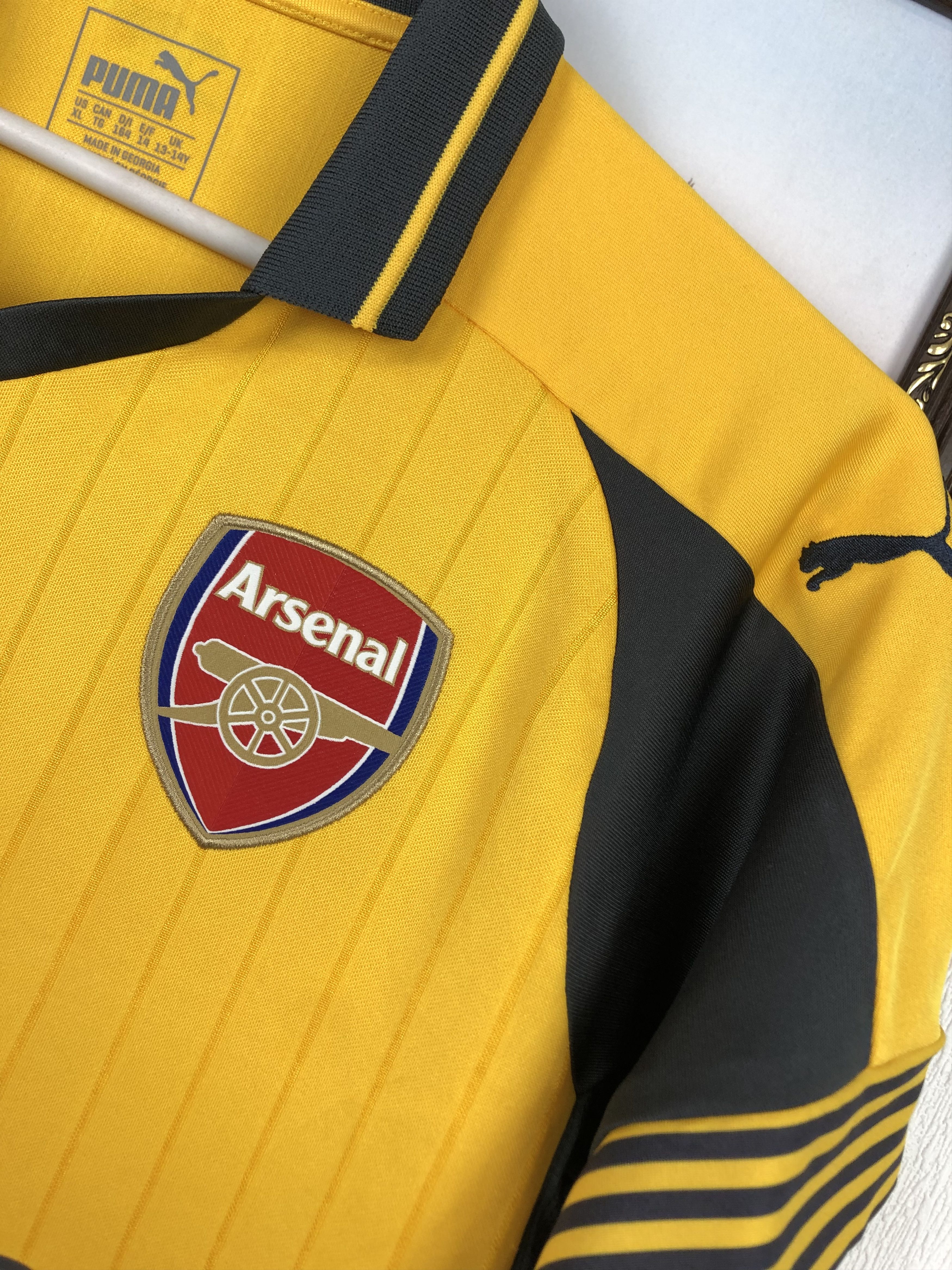 Other Arsenal football shirt 2016 Soccer Puma Size Boys Tee Size US XXS / EU 40 - 5 Thumbnail