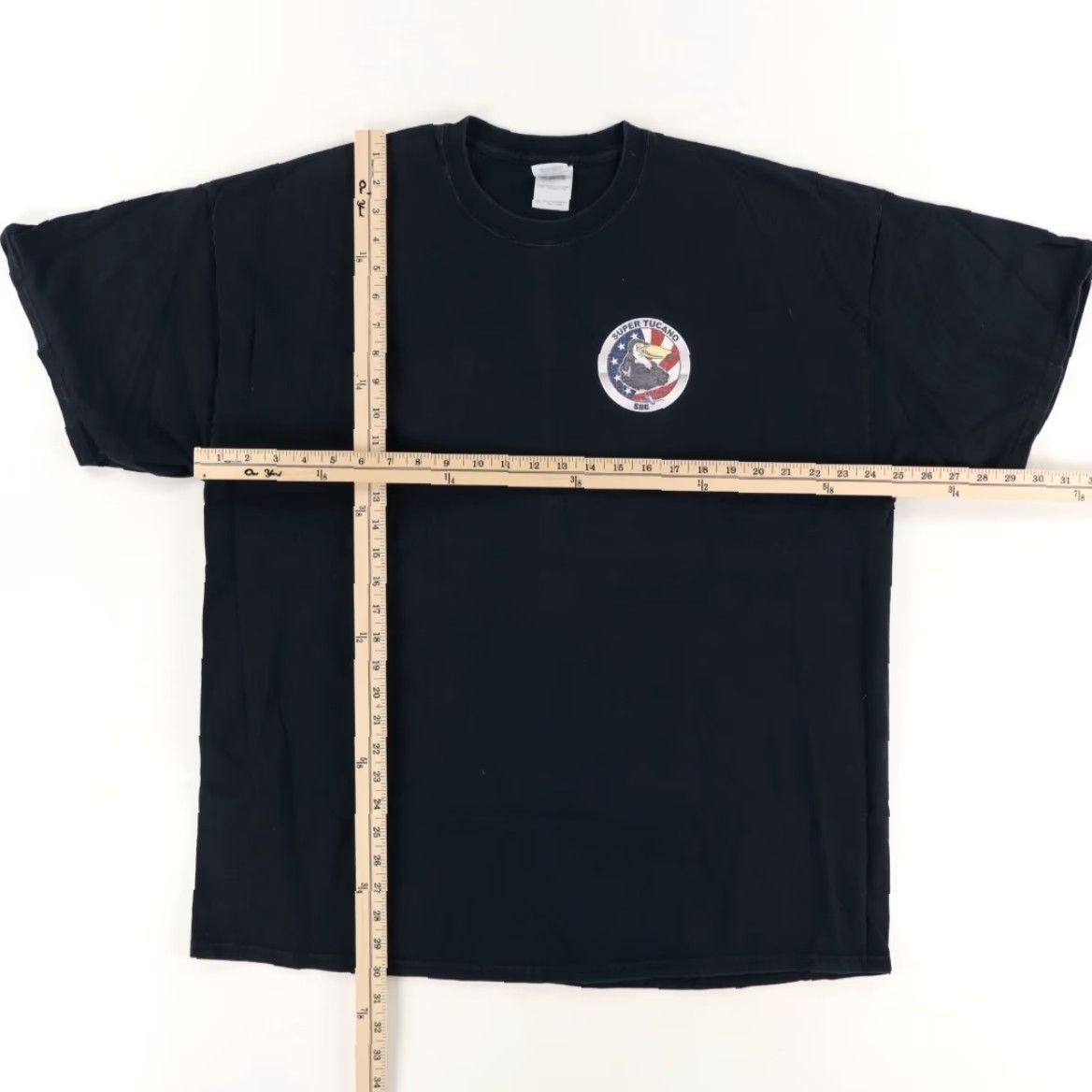 Gildan Gildan Shirt 2XL Navy Black Men’s Crew Neck Short Sleeve Solid T-Shirt Regular Fit 25in Chest 30in Length Navy Super Tucano Size US XXL / EU 58 / 5 - 3 Thumbnail