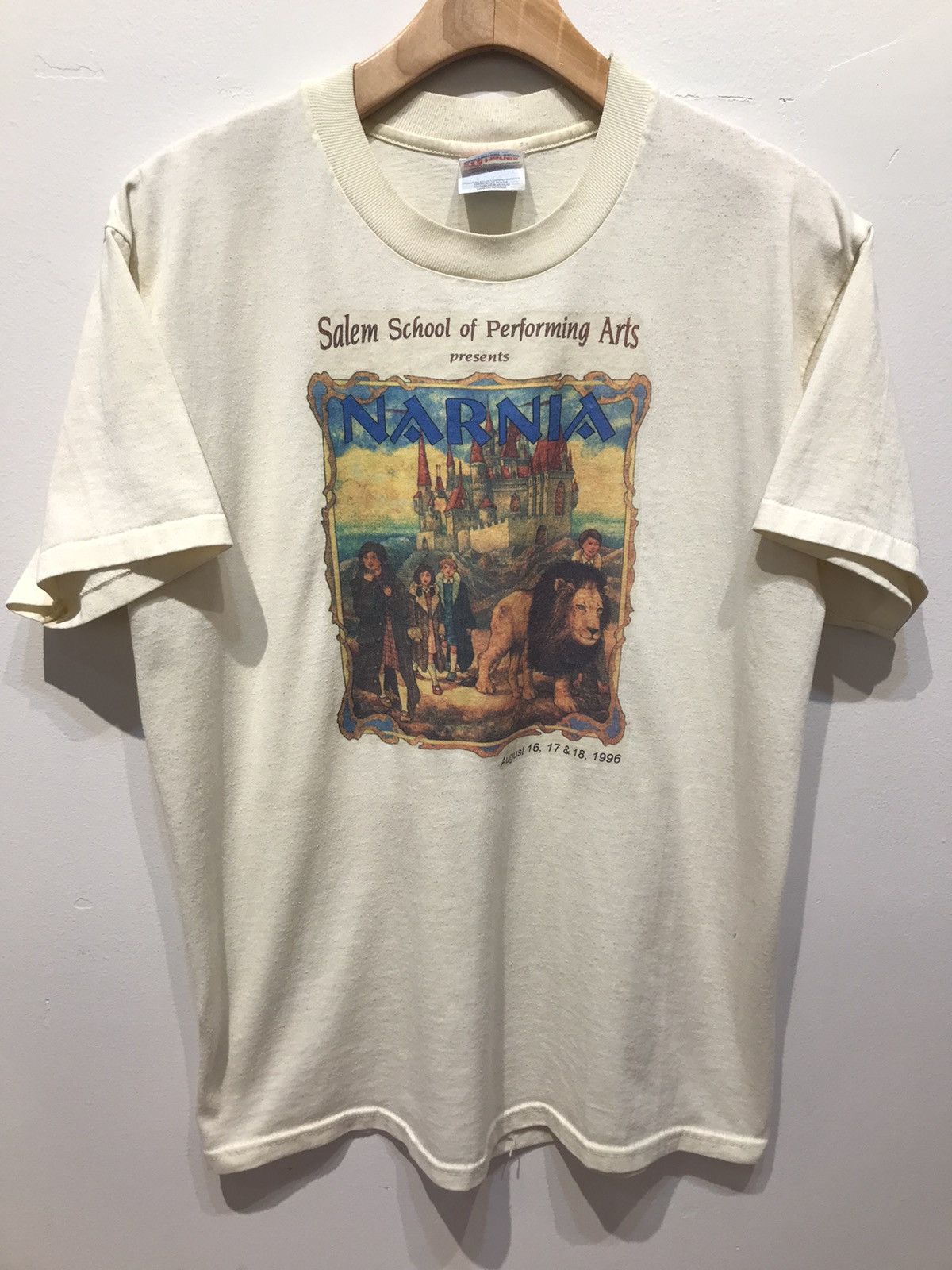 Disney 1996 vintage retro single stitch narnia book disney movie Size US M / EU 48-50 / 2 - 1 Thumbnail