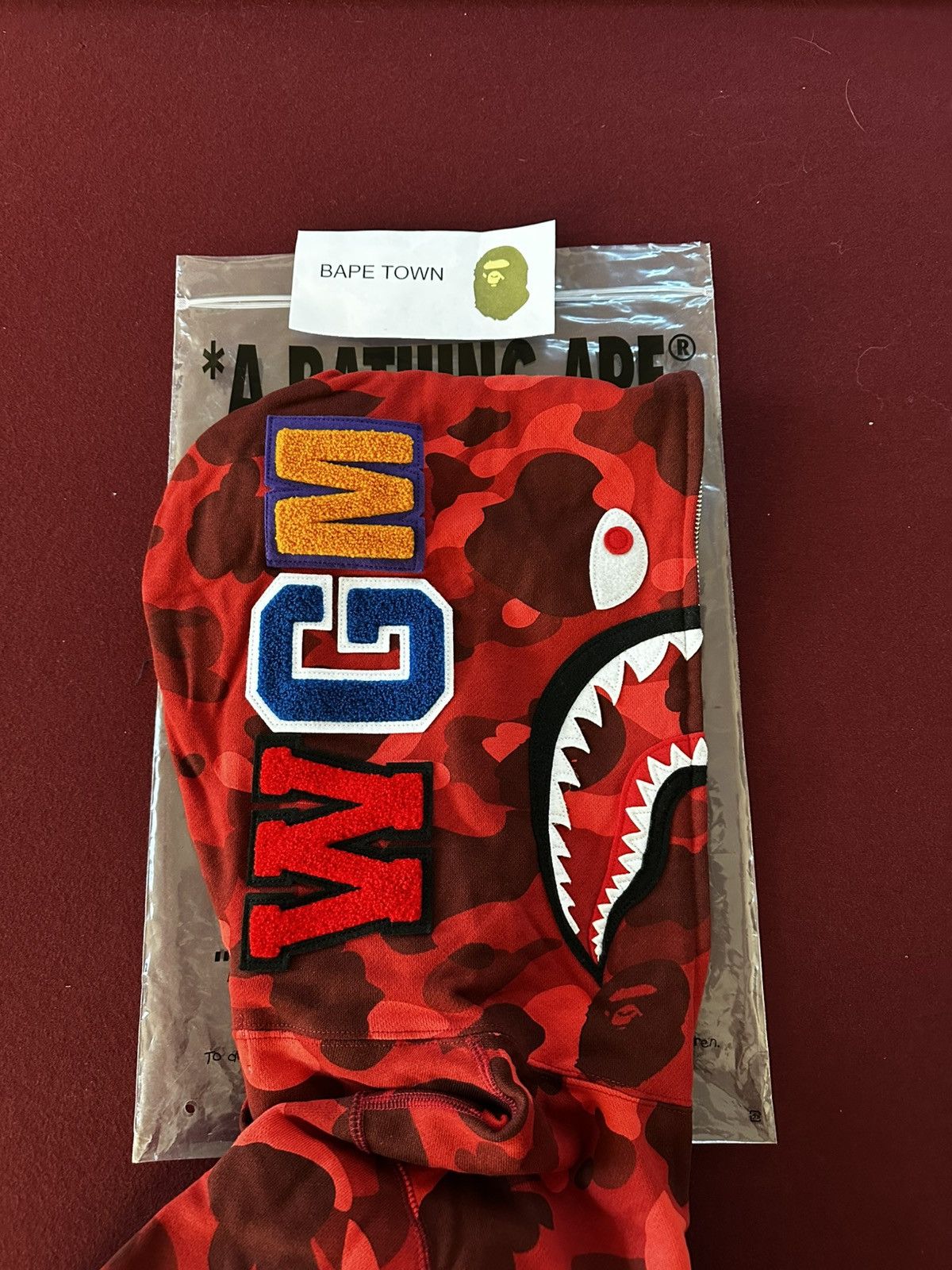 Bape COLOR CAMO FULL ZIP SHARK HOODIE (RED) Size US XXL / EU 58 / 5 - 2 Thumbnail