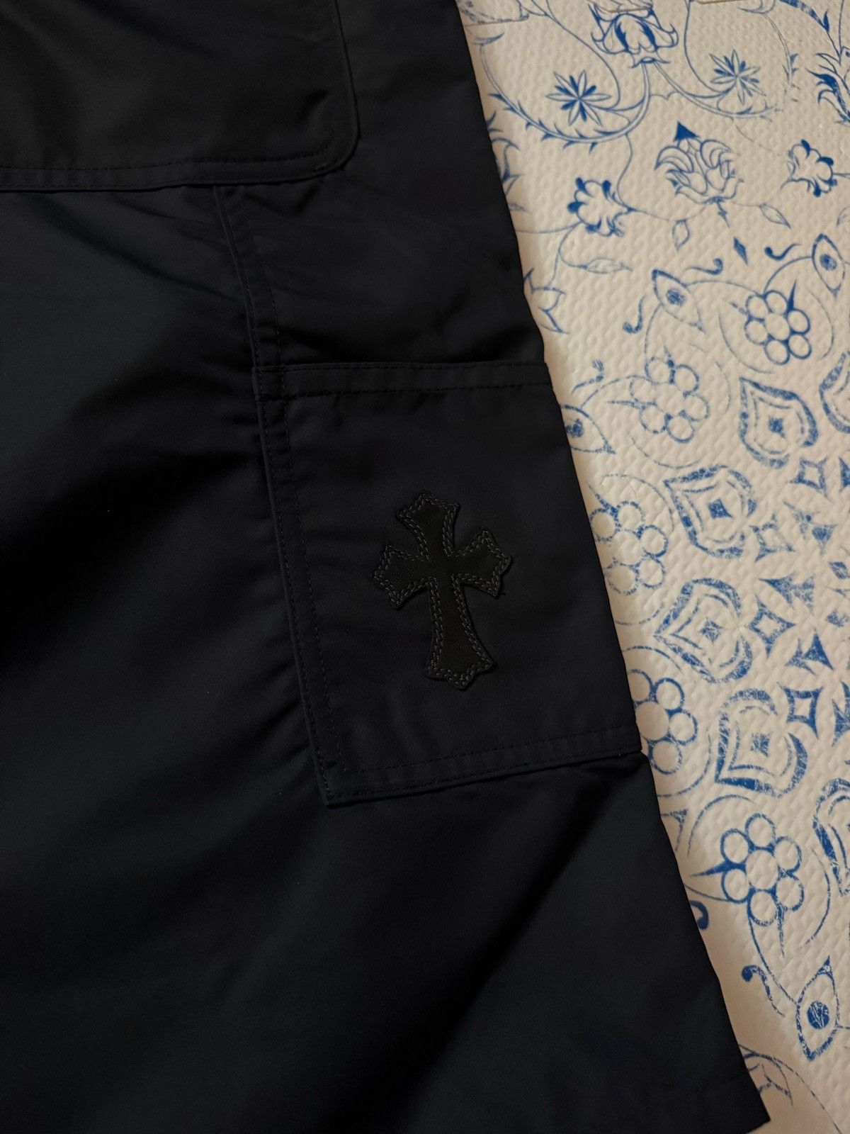 Chrome Hearts Chrome Hearts Nylon Leather Carpenter Shorts Size US 38 / EU 54 - 12 Thumbnail