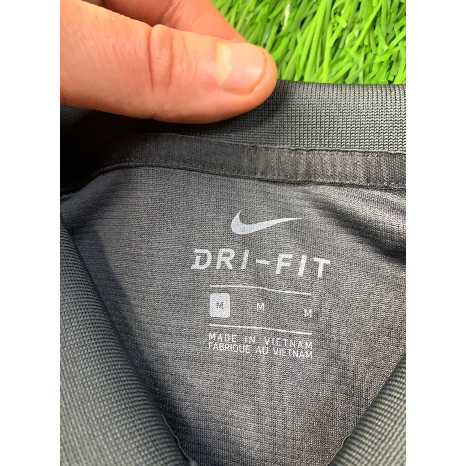 Nike Nike Dry Academy Pro Dri-Fit Football Polo Shirt Mens M Gray and Blue 2020 Nike Dri-FIT Football Polo Shirt Mens M Size US M / EU 48-50 / 2 - 5 Thumbnail