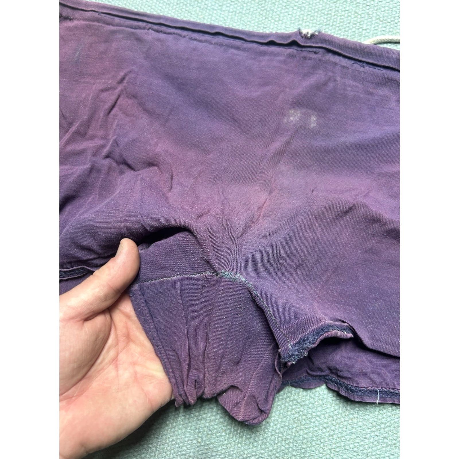 Vintage VINTAGE swims trunks bottoms Mens 35 Purple Striped Rayon Beach 40s 50s Distressed 12” waist to crotch Size US 35 - 4 Thumbnail