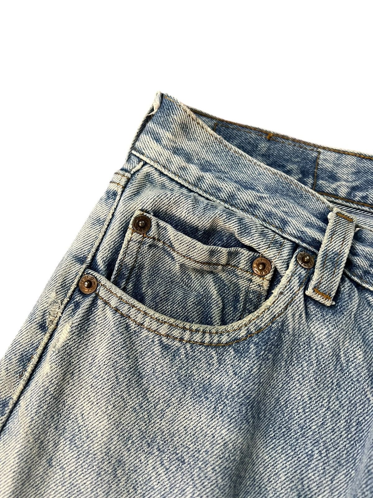 Levi's 80’s Levis 501 Distress Faded Jean Size US 26 / EU 42 - 8 Thumbnail