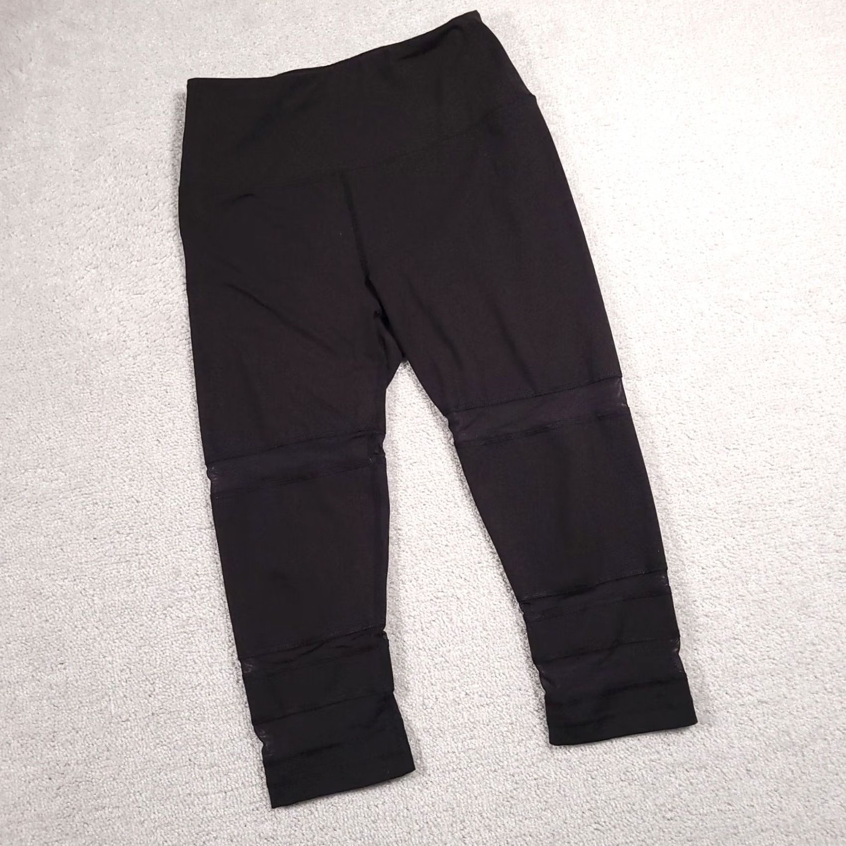Reebok Reebok Leggings Womens S Small Black Crop Workout Activewear Size 42" / US 20 - 2 Thumbnail