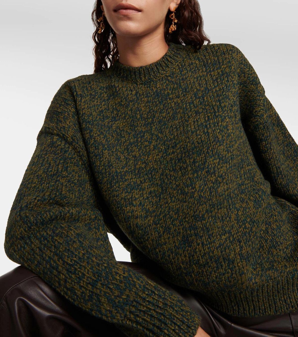 Loewe o1y1025 Sweater in Military Green Size XS / US 0-2 / IT 36-38 - 2 Thumbnail