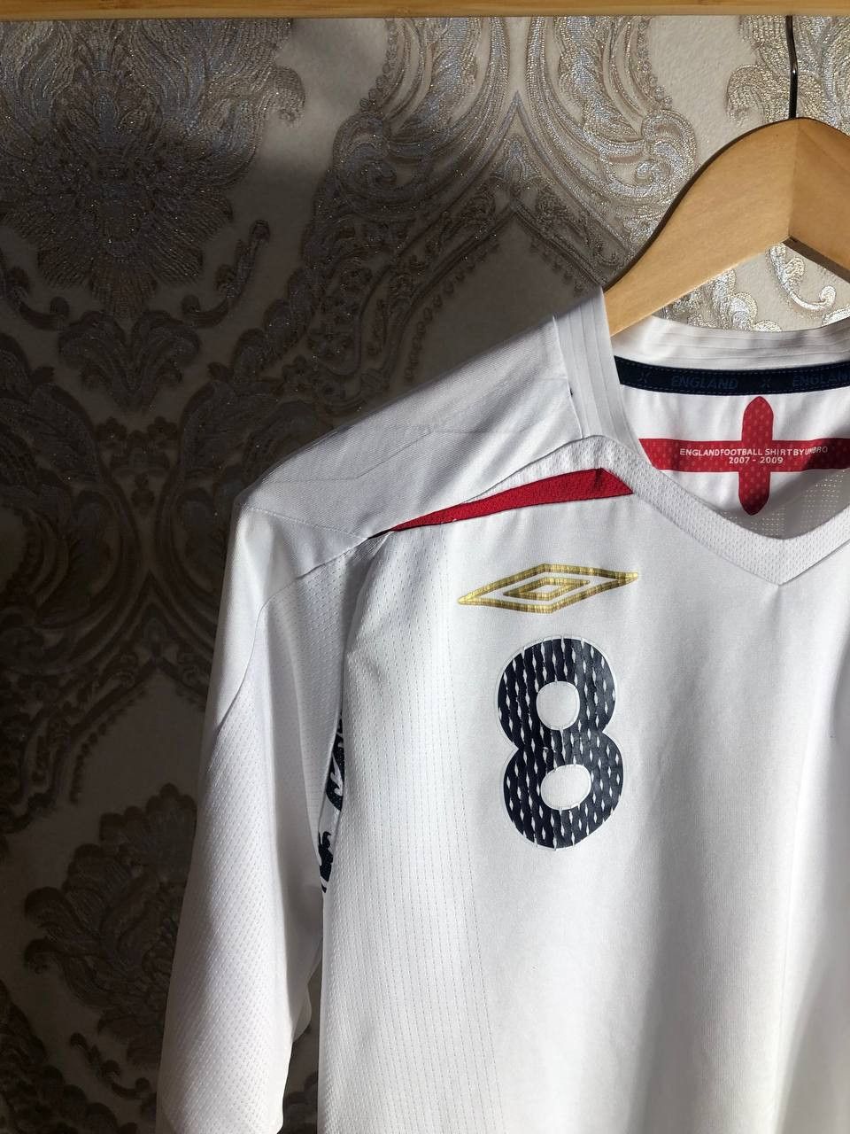 Umbro Vintage Umbro England Retro Soccer Jersey Chelsea Y2K 90s Size US L / EU 52-54 / 3 - 4 Thumbnail